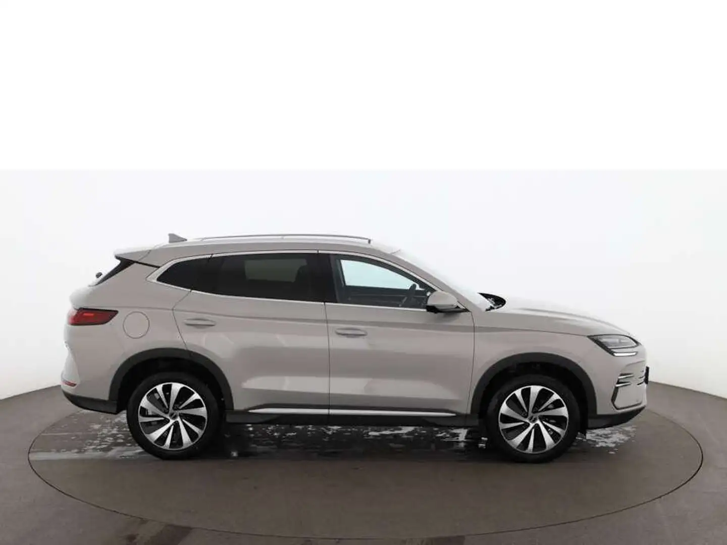 BYD Seal U DM-i Comfort SOFORT VERFÜGBAR 26,6kWh Aut Beige - 2