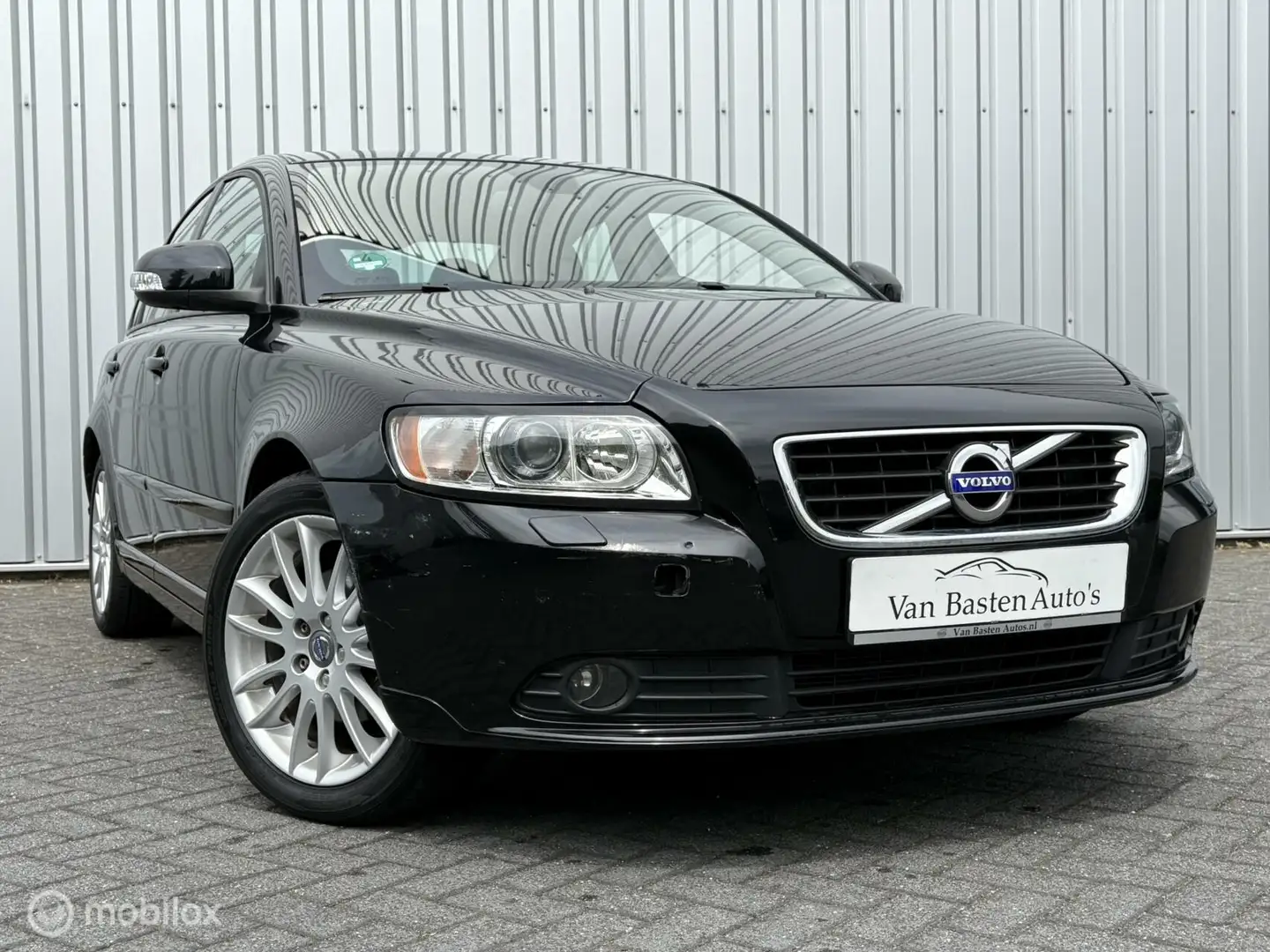 Volvo S40 2.0 Summum | Clima | Leder | 2011 | Xenon | 145pk Czarny - 1