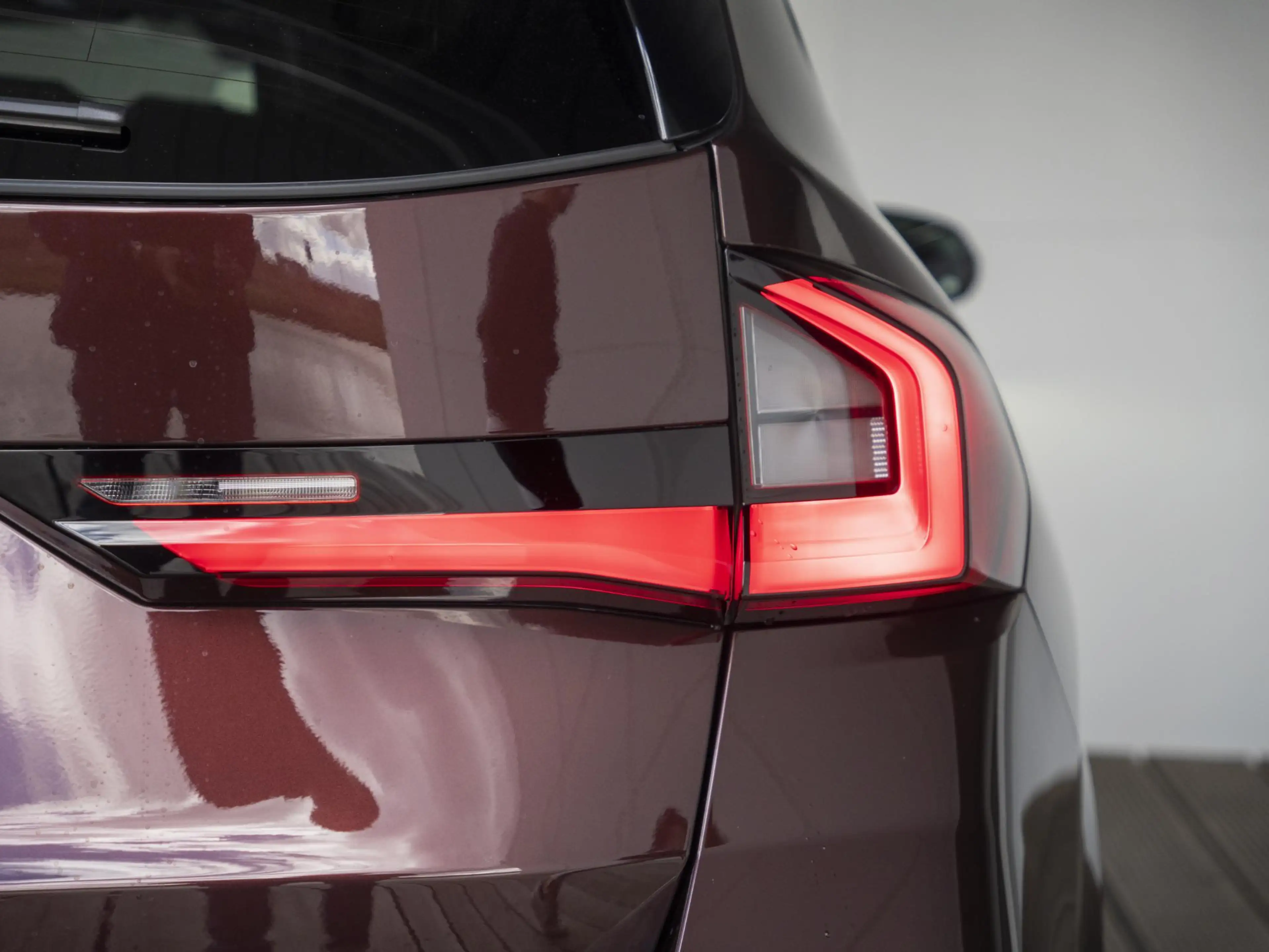BMW iX1 eDrive20 | M Sportpakket Pro | Comfort Access | Pa — photo 9
