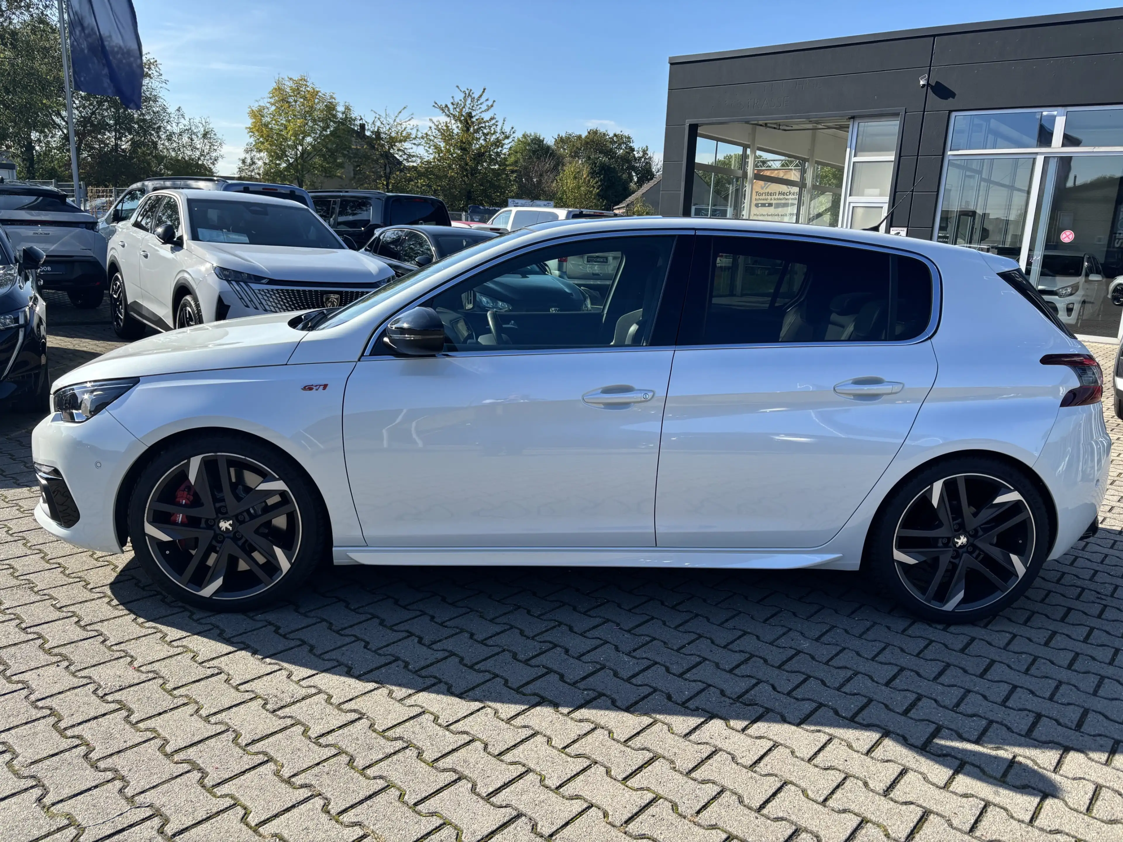 Peugeot 308 GTi 263 Panoramadach, Sitzheizung vorne, Denon-Sou — photo 2