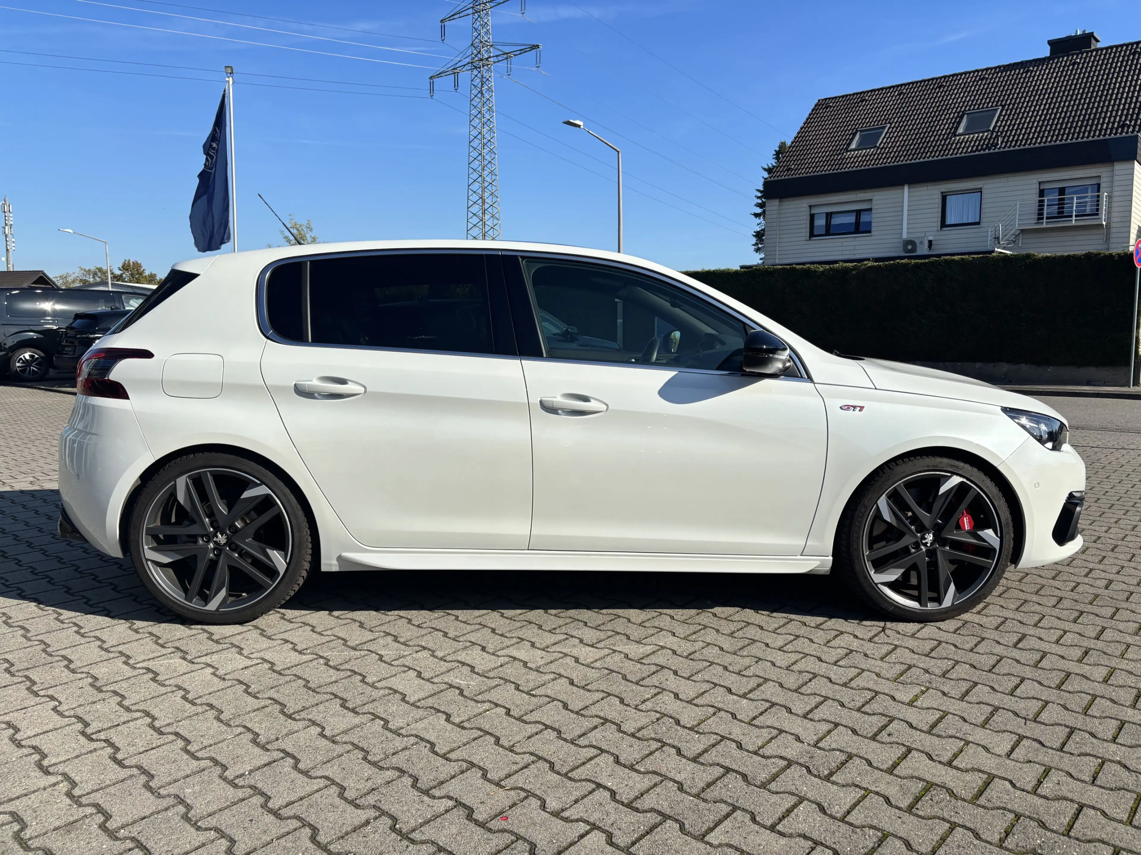 Peugeot 308 GTi 263 Panoramadach, Sitzheizung vorne, Denon-Sou — photo 6