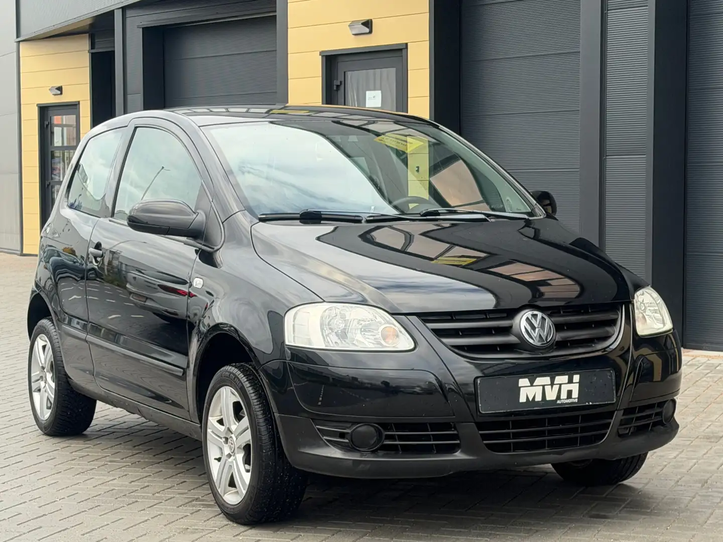 Volkswagen Fox 1.2 Trendline - Velgen - Nwe APK + Beurt - OrigNL Zwart - 2