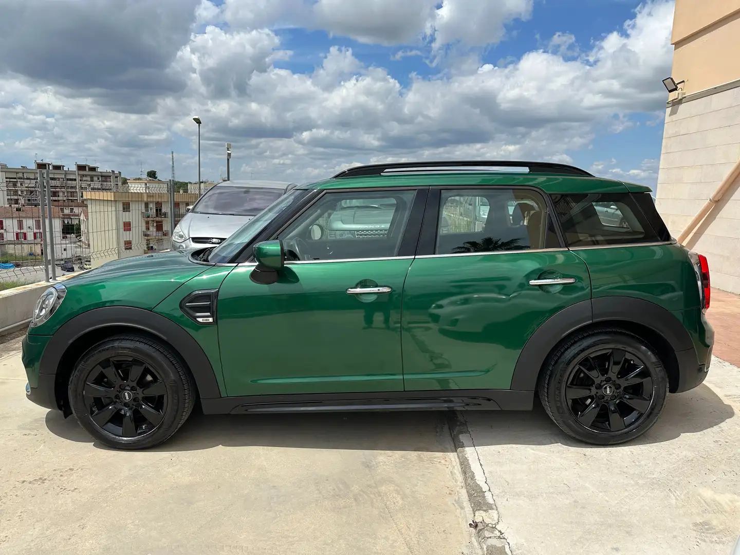 MINI One D Countryman Mini Countryman 1.5 One D Baker Street aut 7m my20 Verde - 2