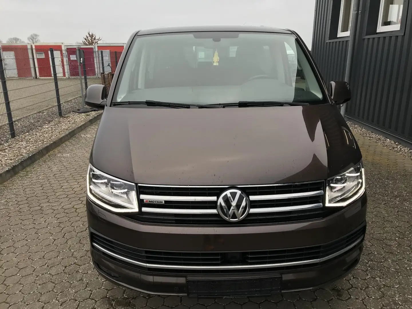 Volkswagen T6 Multivan 2.0 TDI 4Motion Highline 150 kW (204 PS), Autom... Braun - 2