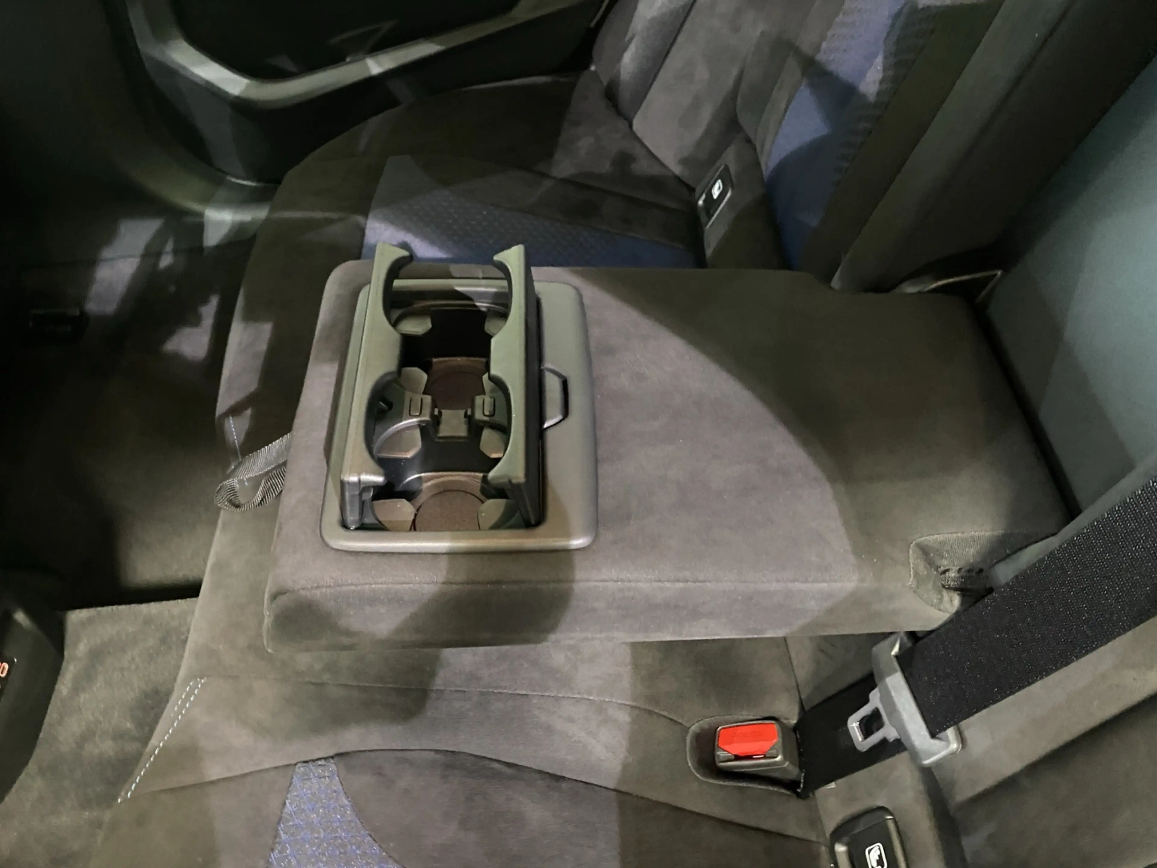 BMW 120 i M Sport / LED Navi — photo 10