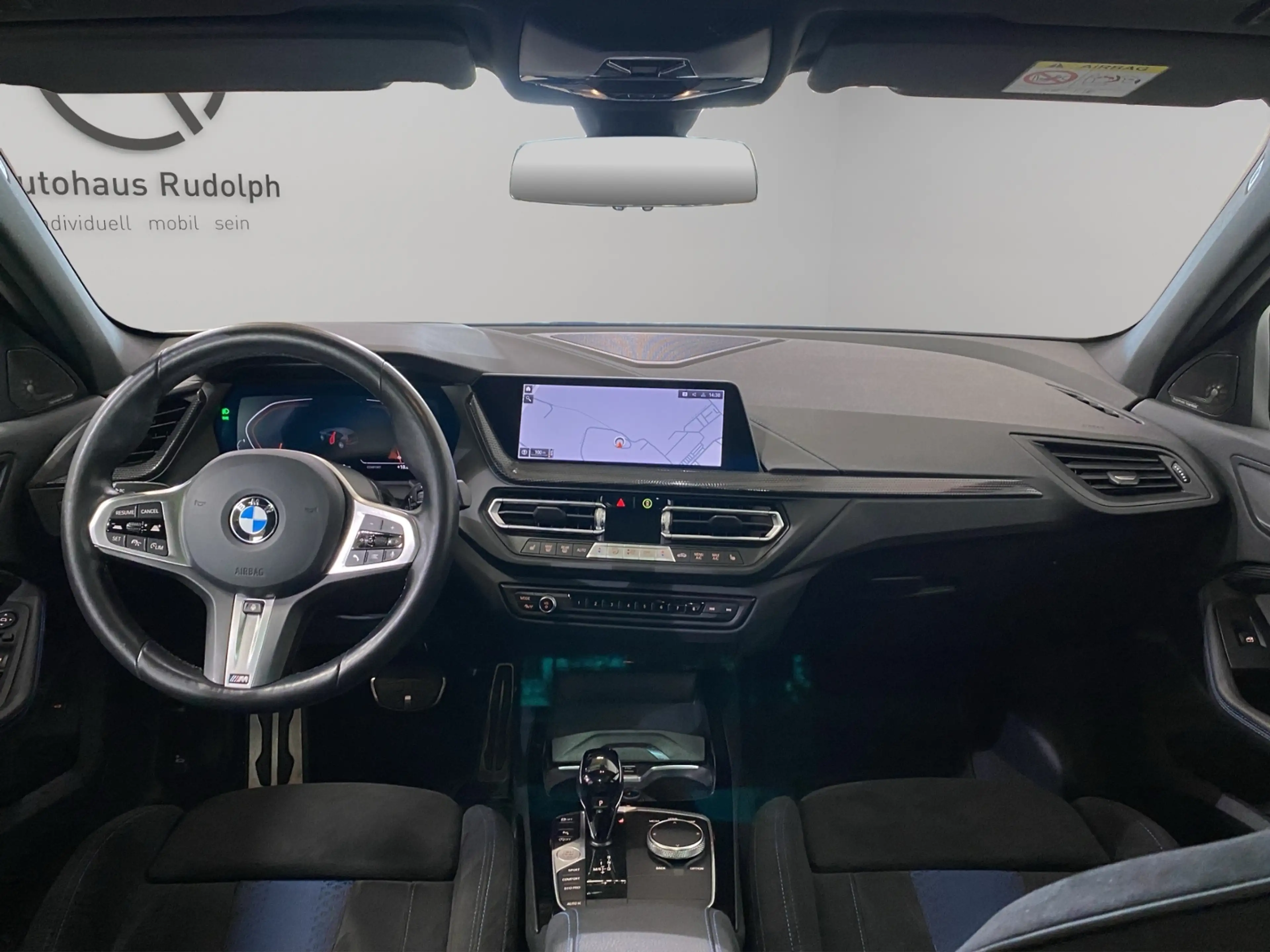 BMW 120 i M Sport / LED Navi — photo 6