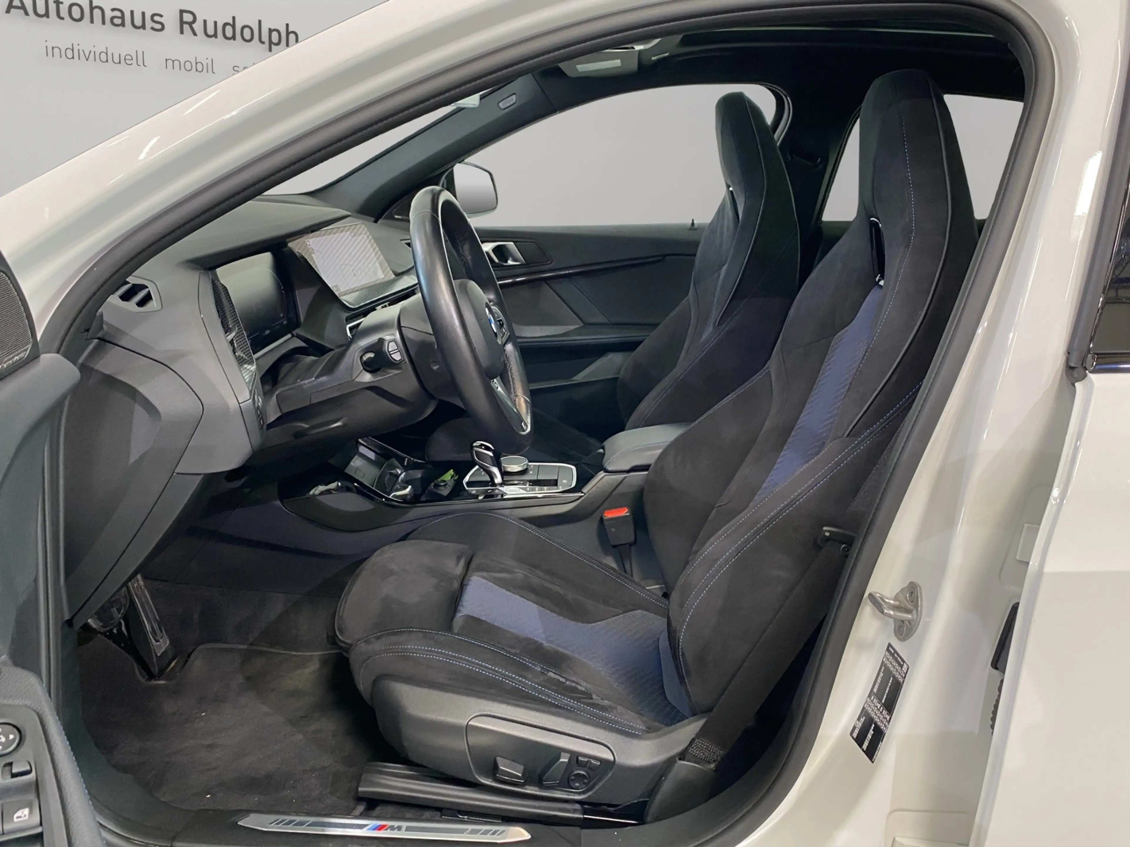 BMW 120 i M Sport / LED Navi — photo 5