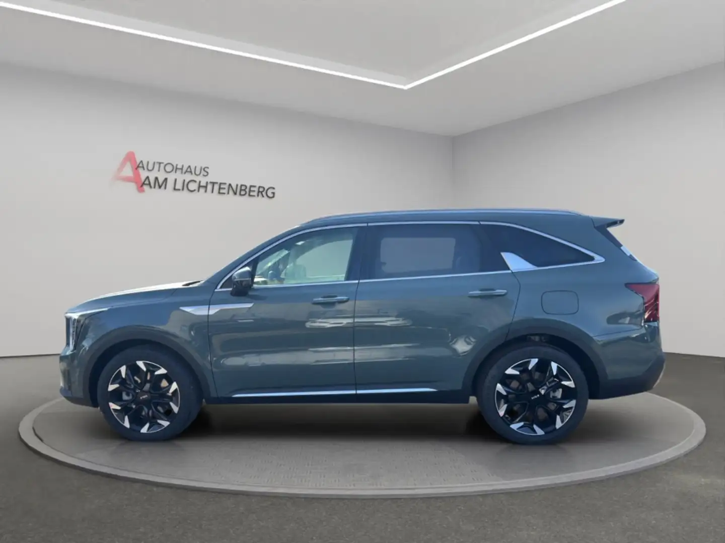 Kia Sorento Platinum 4WD 6-Sitzer AHK+SCHIEBEDACH+LEDER+360KAM Grün - 2
