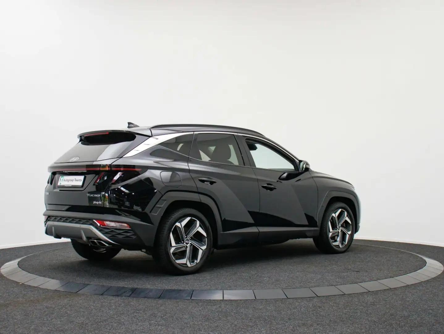 Hyundai TUCSON 1.6 T-GDI PHEV Comfort Smart | Dodehoekdetectie Zwart - 2