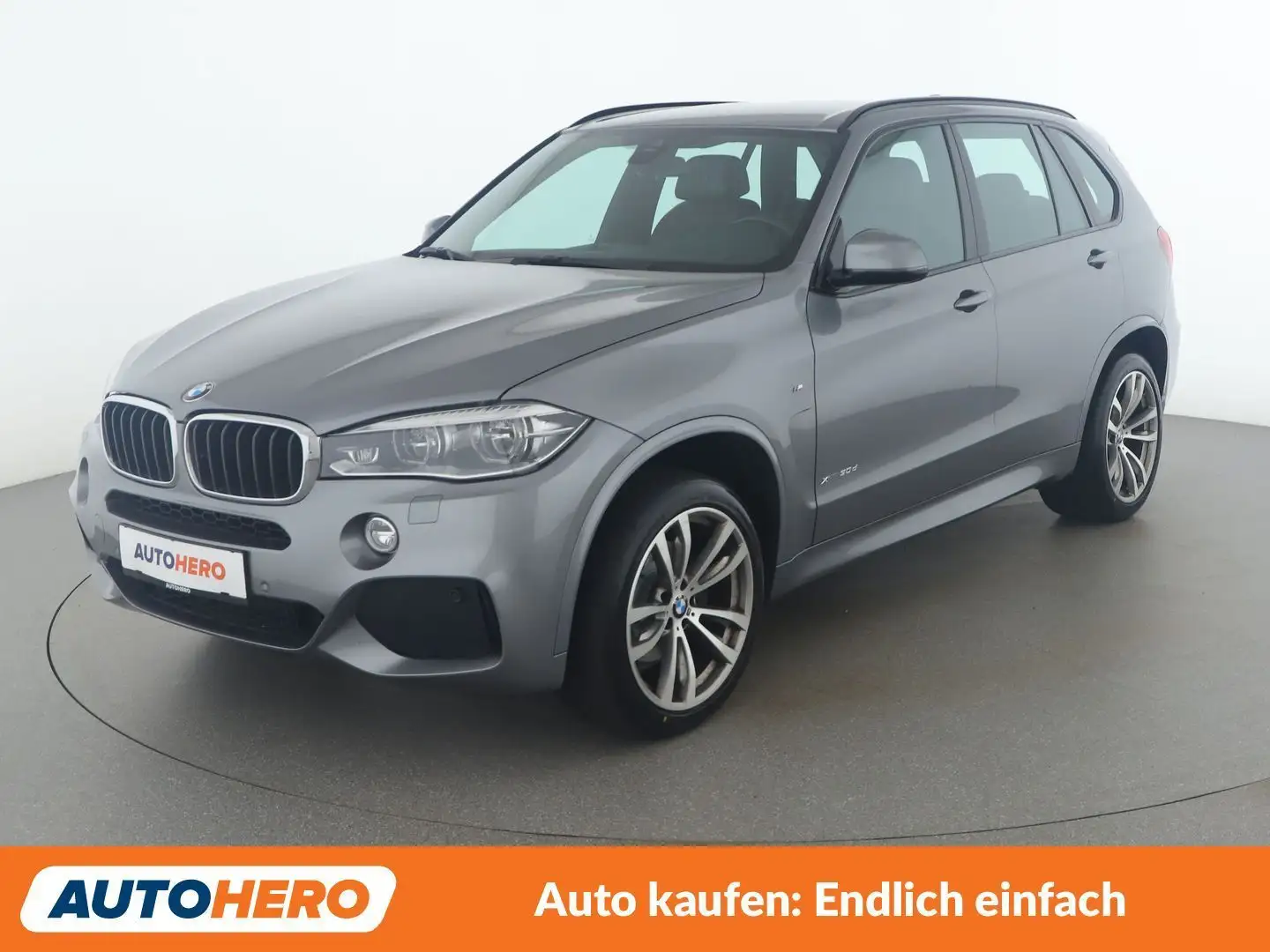 BMW X5 xDrive 30d M Sport Grau - 1