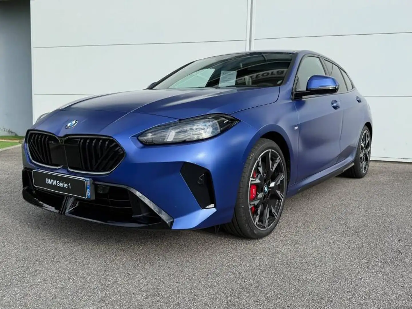 BMW 123 123 xDriveA 218ch M Sport DKG7 Blau - 1