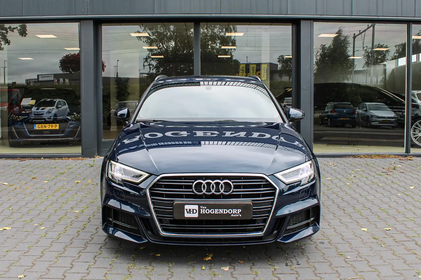 Audi A3 Sportback 35 TFSI S-LINE NAVI VIRTUAL LED XENON S- Blauw - 2