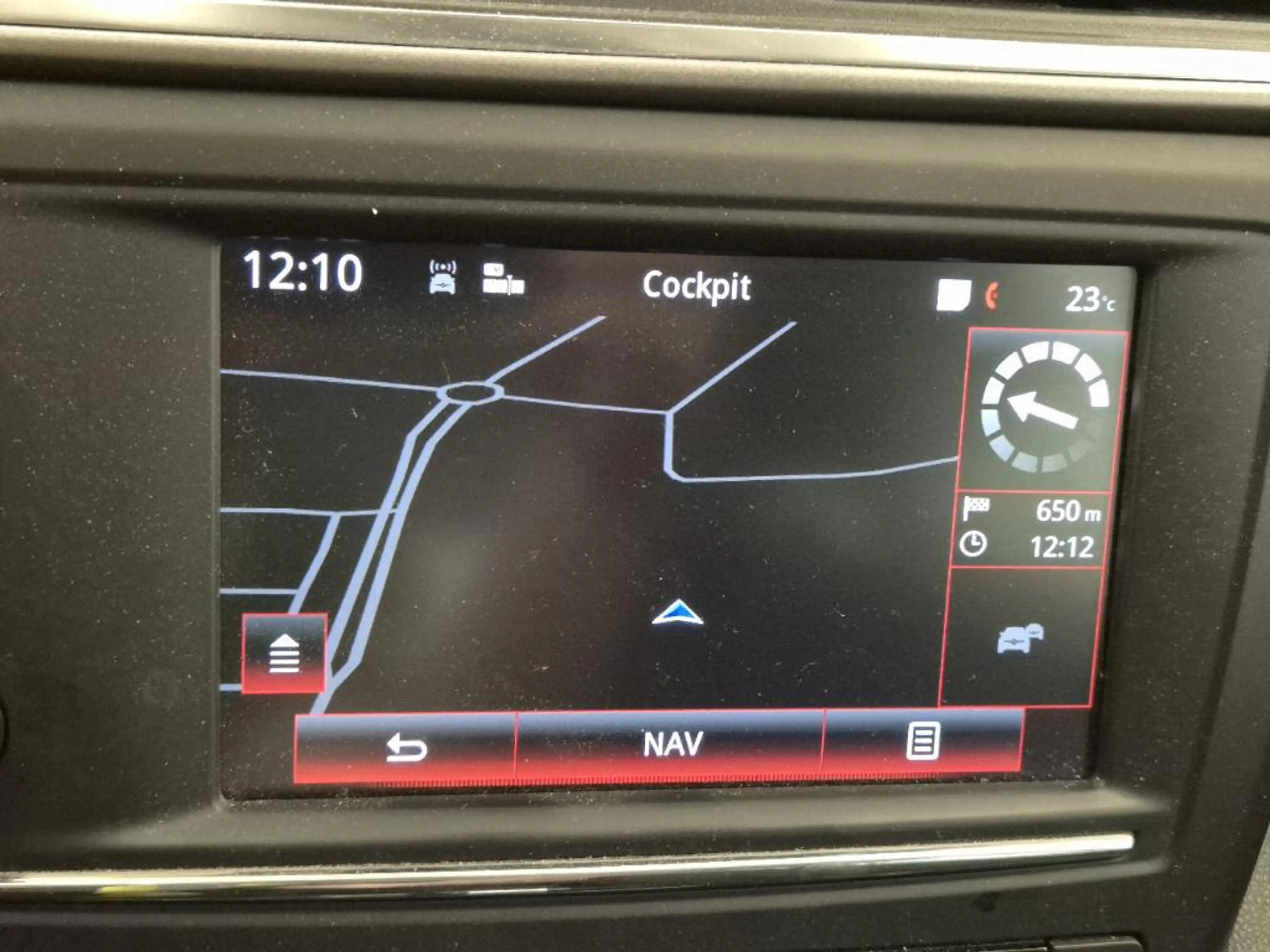 Renault Kadjar 1.2 TCe Bose|AUT|NAVI|TREKHAAK|CRUISE|PSENSOR|HOGE — photo 9