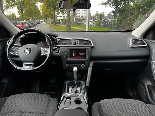Renault Kadjar view 3