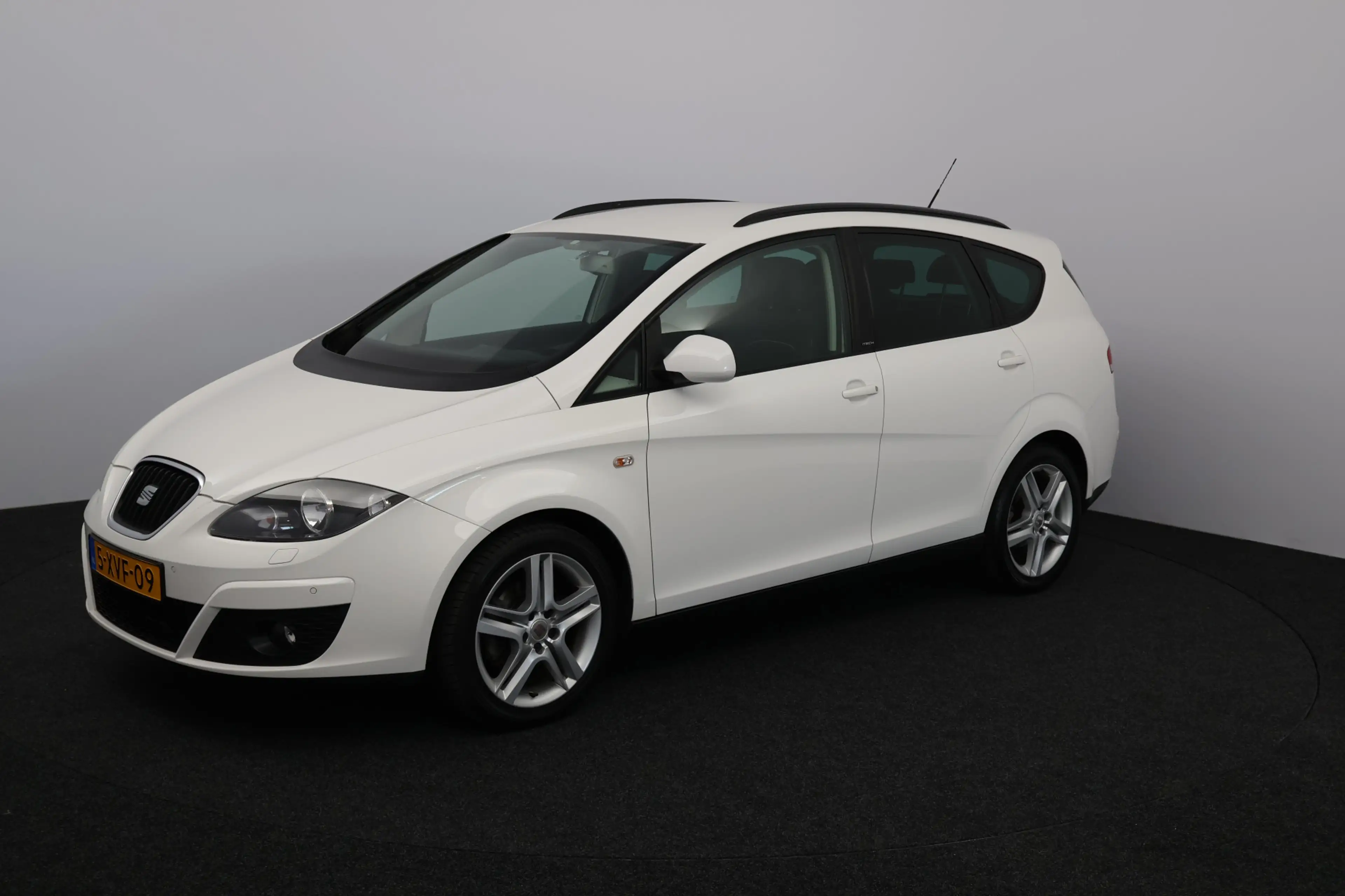 SEAT Altea XL 1.2 TSI I-Tech/ Stoelverw./ 17'' LMV/ Bluetooth/ N — photo 6