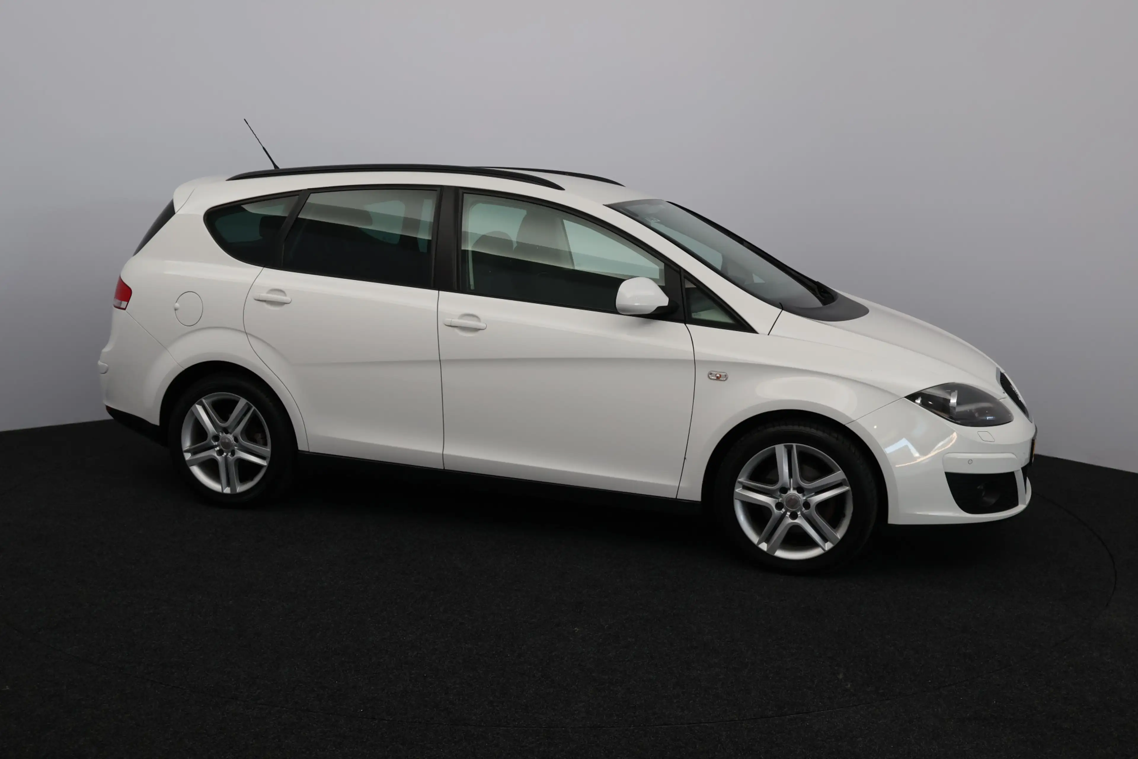 SEAT Altea XL 1.2 TSI I-Tech/ Stoelverw./ 17'' LMV/ Bluetooth/ N — photo 10