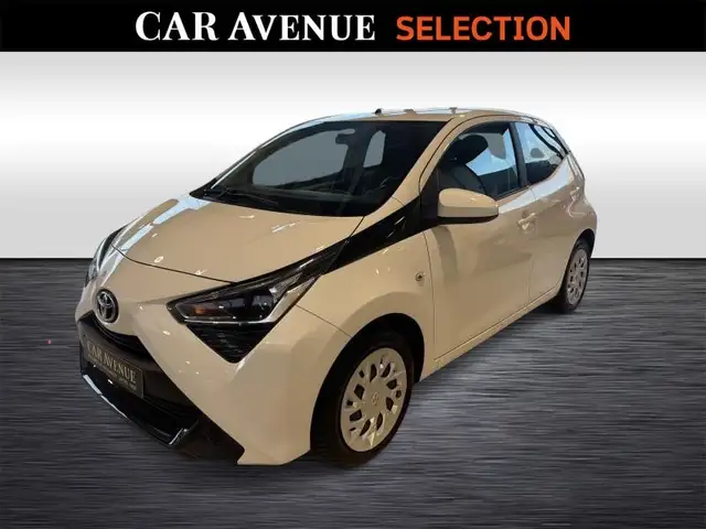 Toyota Aygo x-play 1.0 VVt-i 53kW