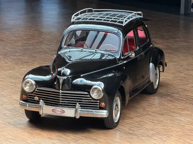 Peugeot 203 C