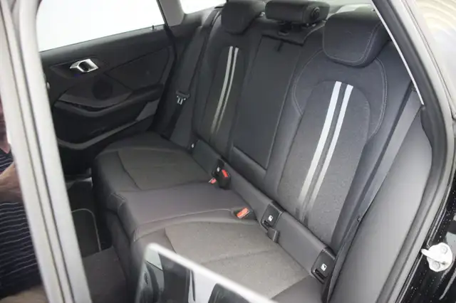 BMW 2 Series view 12