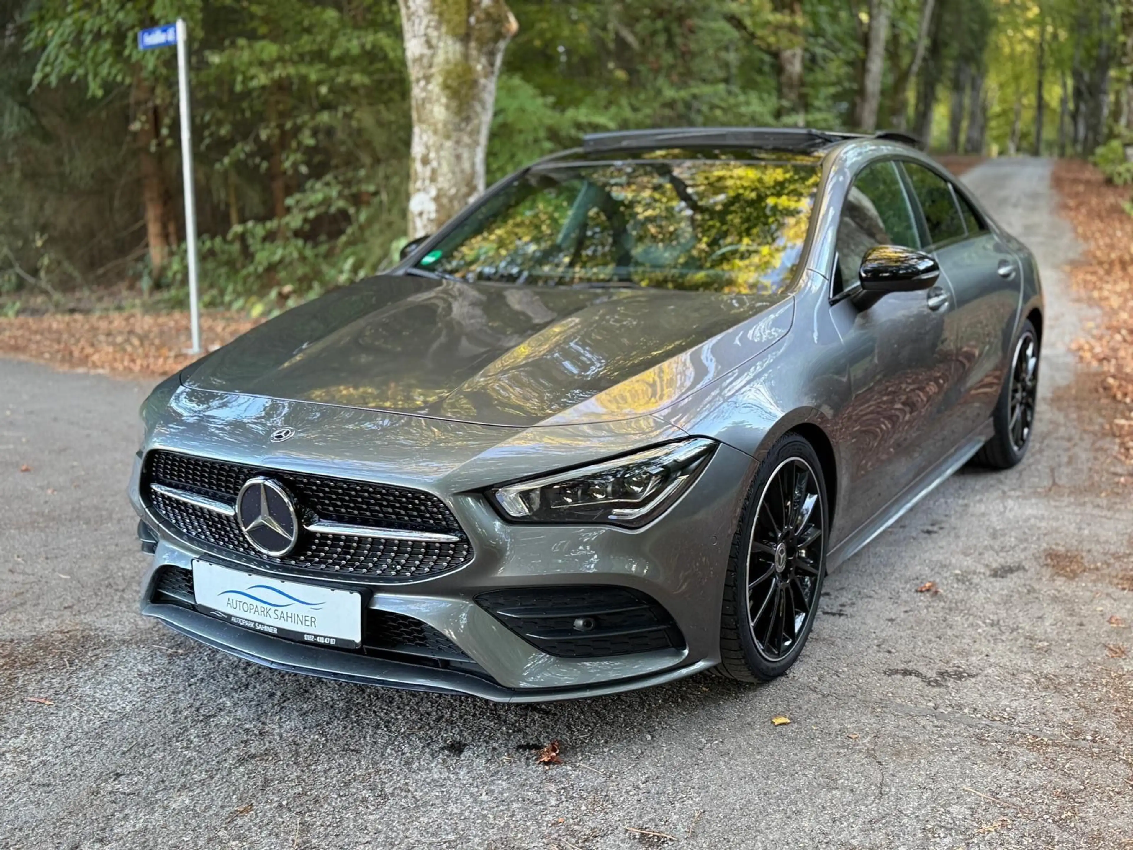 Mercedes-Benz CLA 220 AMG*4M*KAM*WIDE*PANO* — photo 3