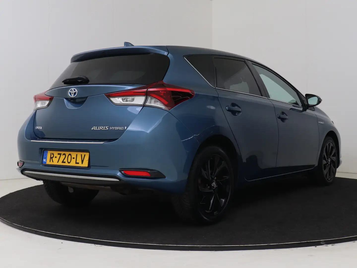 Toyota Auris 1.8 Hybrid Trend Limited | Panorama dak | Bleu - 2