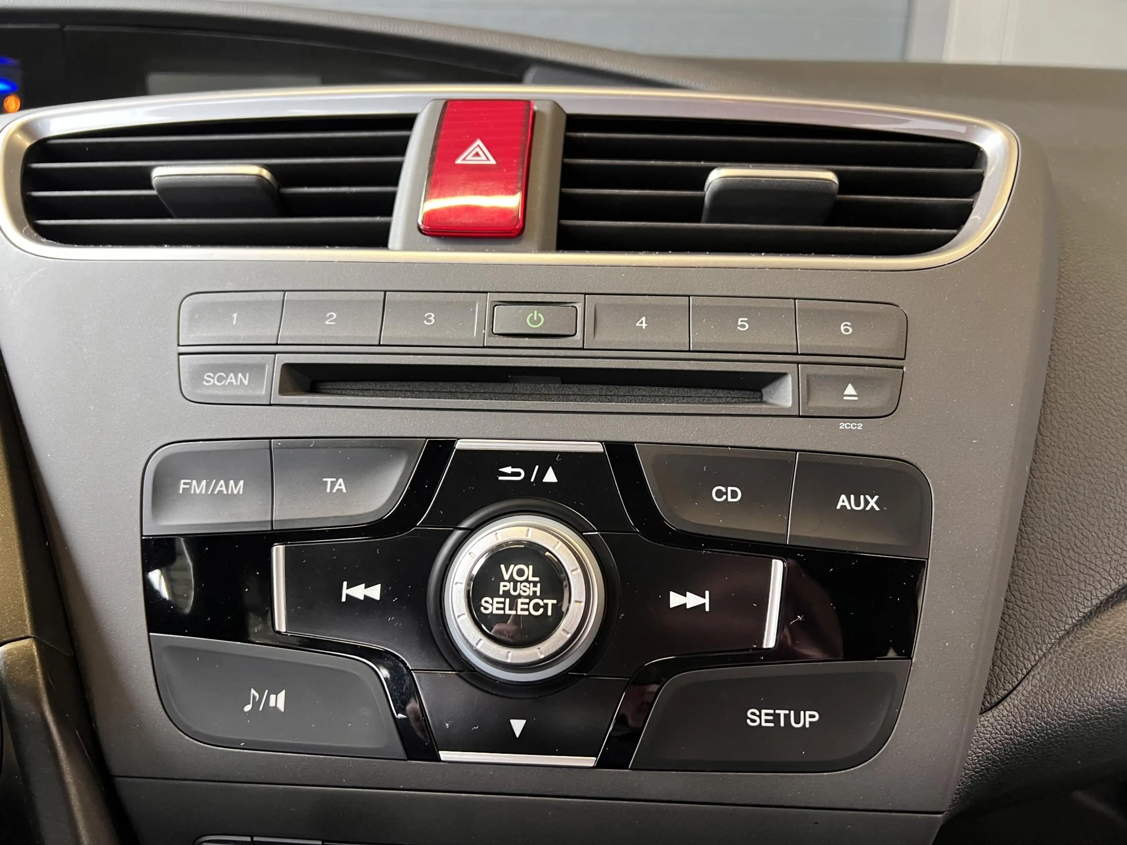 Honda Civic 1.4 Comfort | Volledig onderh. | Trekhaak | 16"LMV — photo 14