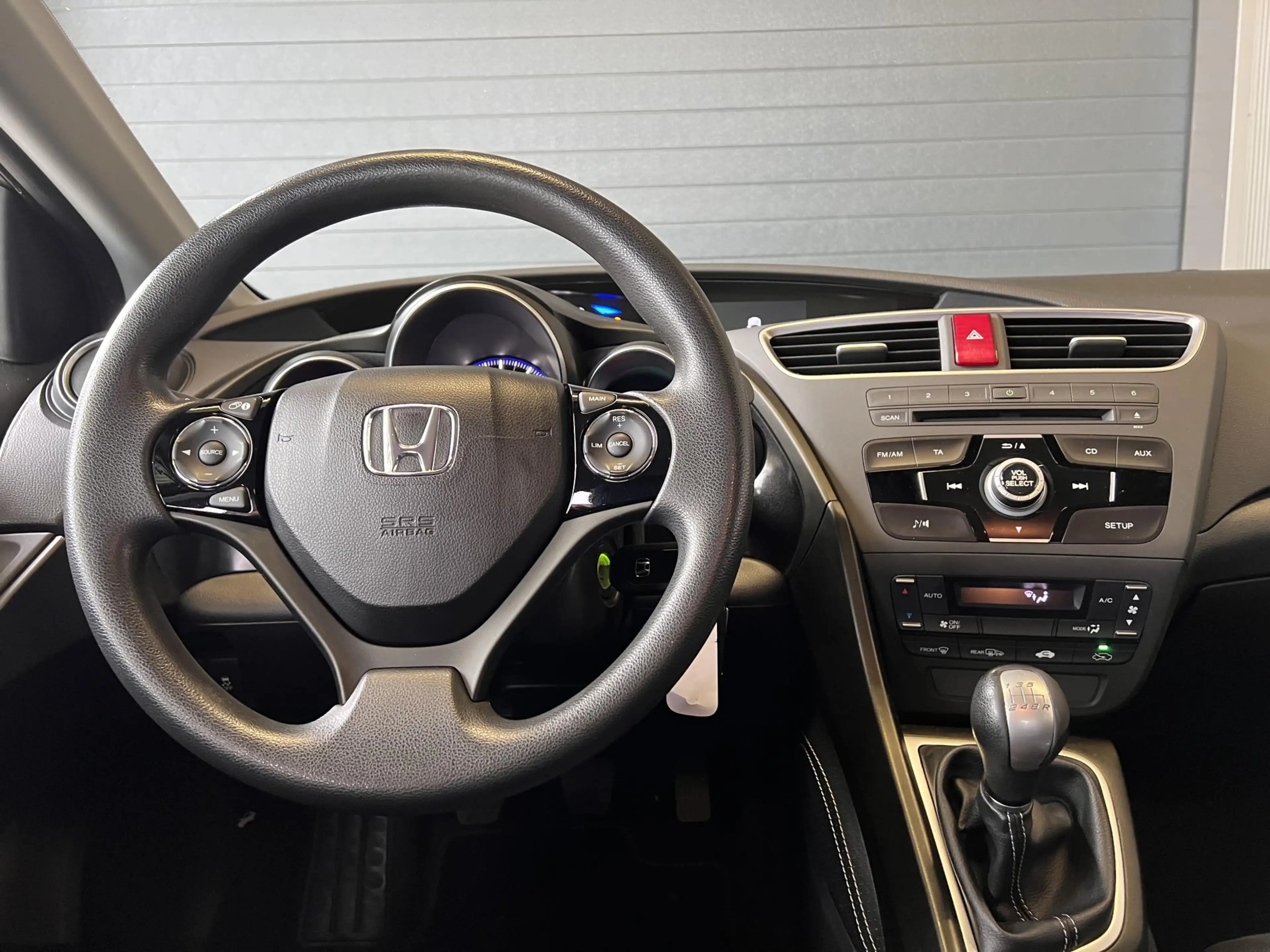 Honda Civic 1.4 Comfort | Volledig onderh. | Trekhaak | 16"LMV — photo 3