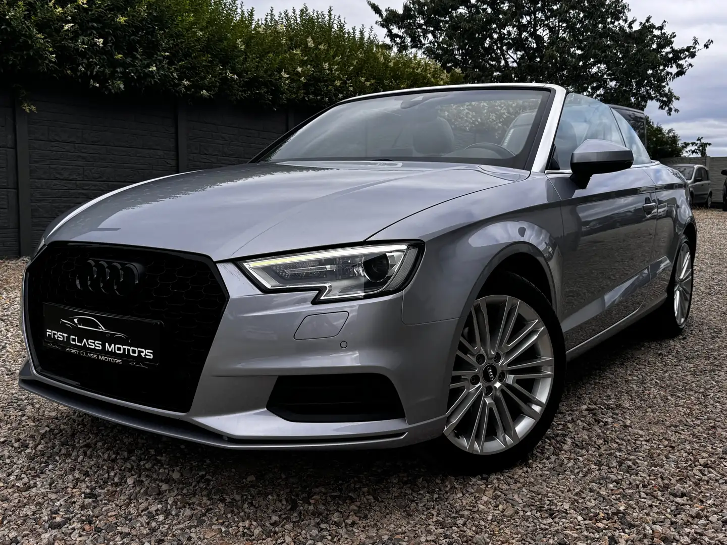Audi A3 Cabriolet 1.4 TFSI S tronic*LOOK S3*SPORT LINE*ACC Gri - 2