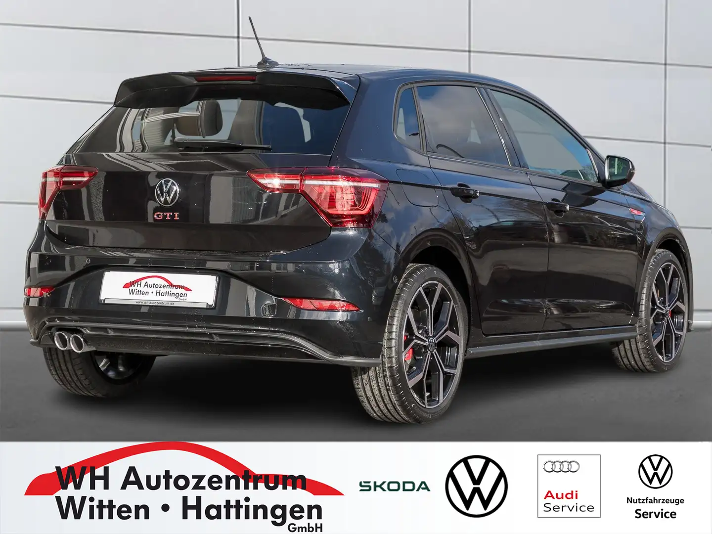 Volkswagen Polo 2,0 l TSI DSG GTI PANORAMA NAVI LEDER REARVIEW ... Schwarz - 2
