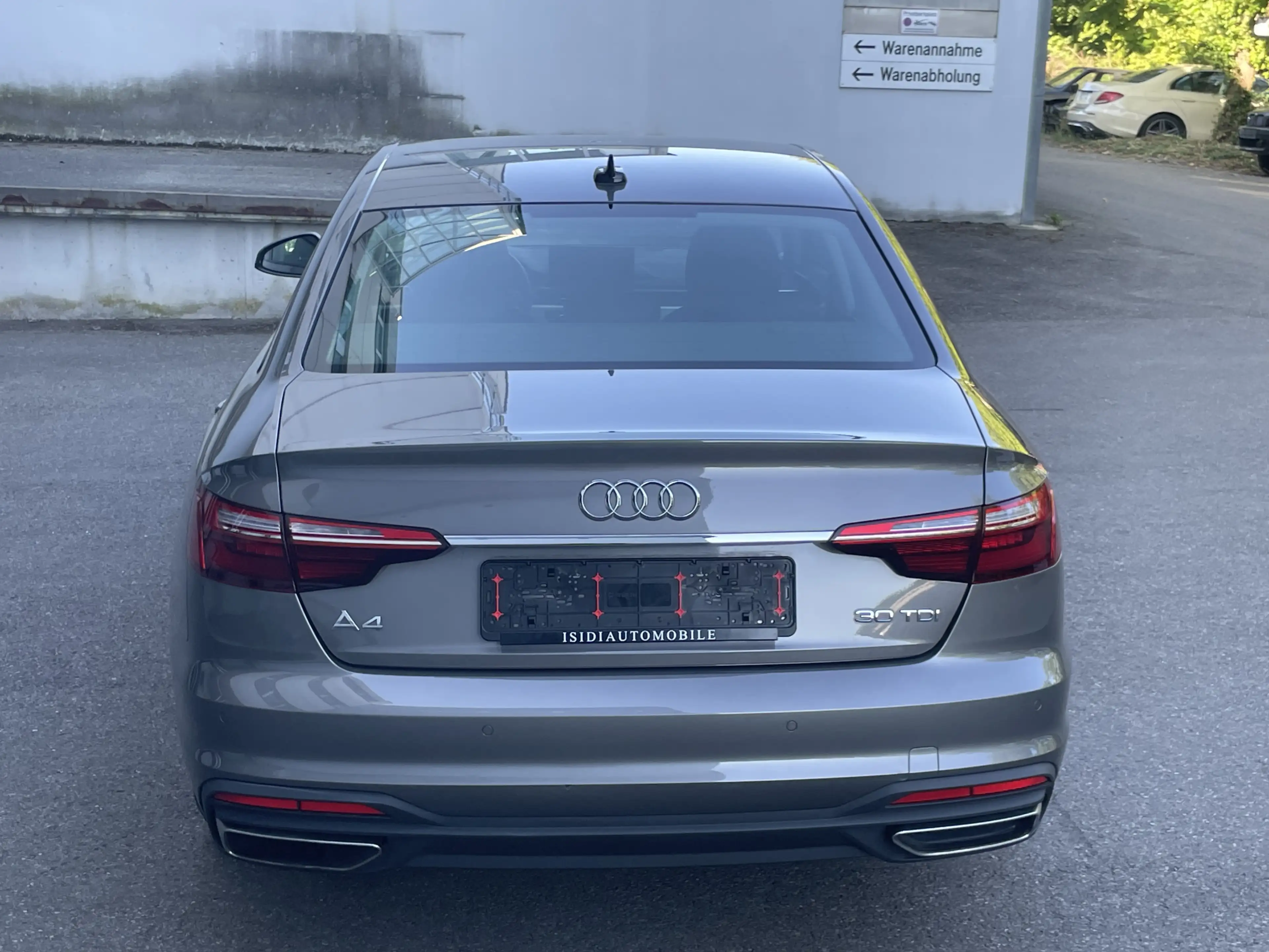 Audi A4 30 TDI LED Navi Sitzheizung Tempomat PDC — photo 5