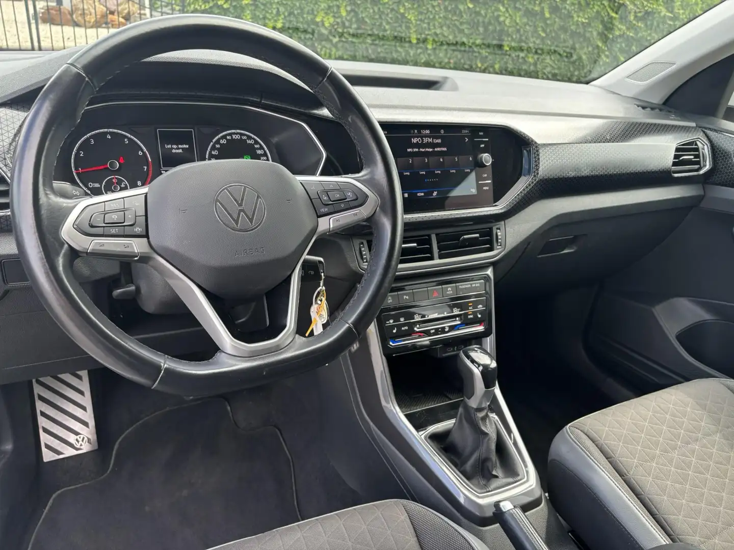 Volkswagen T-Cross 1.5 TSI Style | 150PK | Automaat | Climate control Blanco - 2