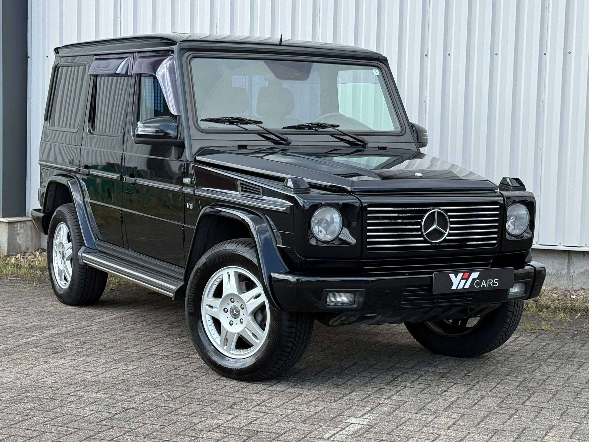 Mercedes-Benz G 500