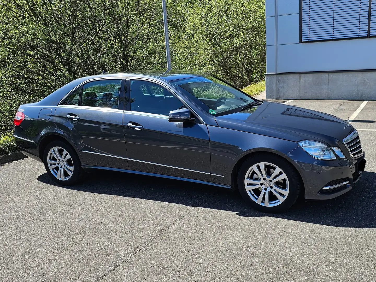 Mercedes-Benz E 200 E-Klasse Diesel CDI DPF BlueEFFICIENCY Avantgarde - 2
