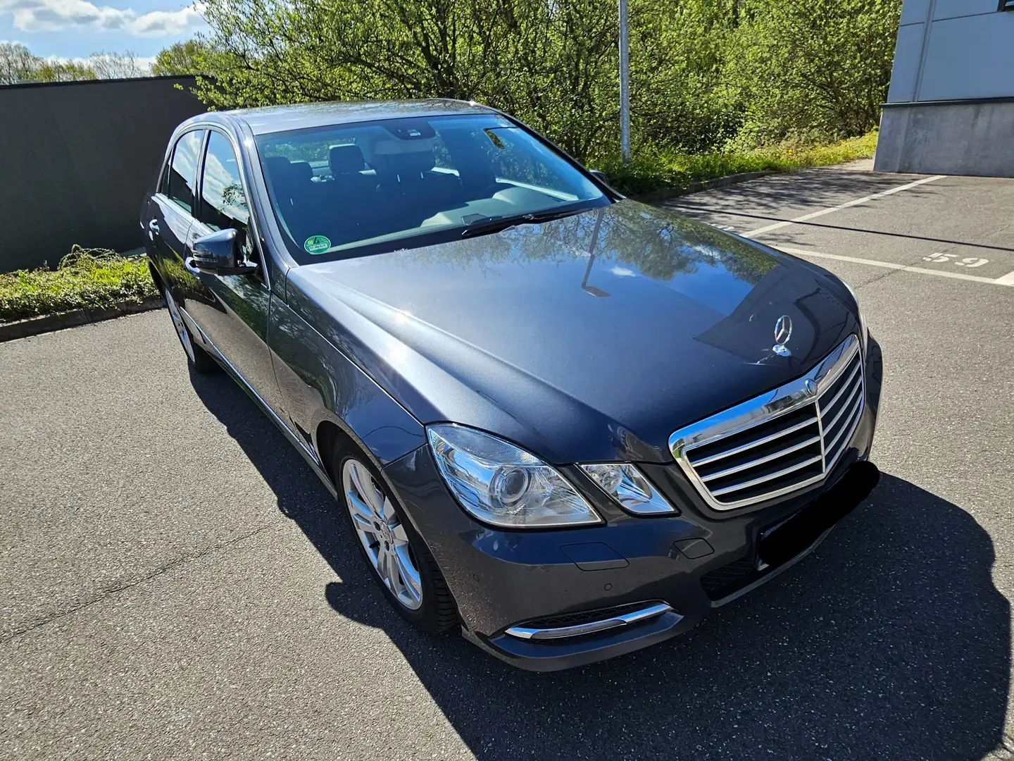 Mercedes-Benz E 200 E-Klasse Diesel CDI DPF BlueEFFICIENCY Avantgarde - 1