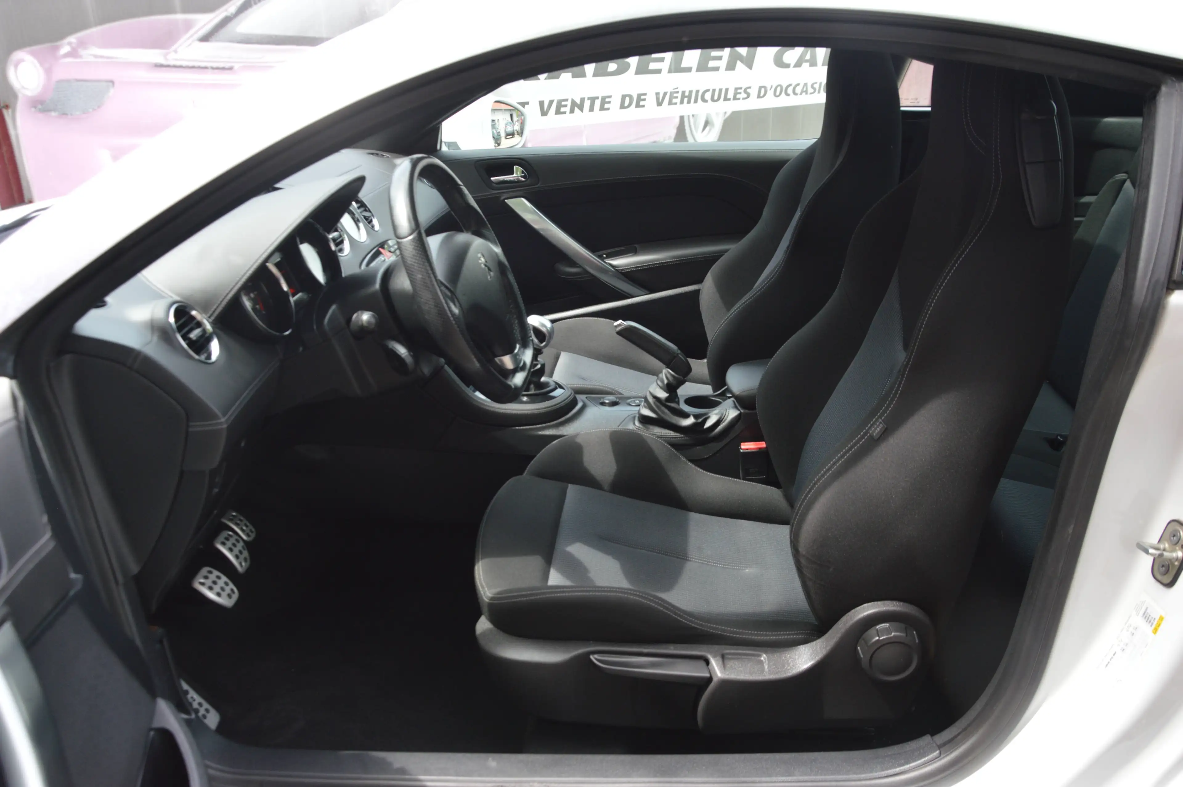 Peugeot RCZ 1.6 THP NAV SENS AR CLIM CRUIS 41.821KM — photo 8