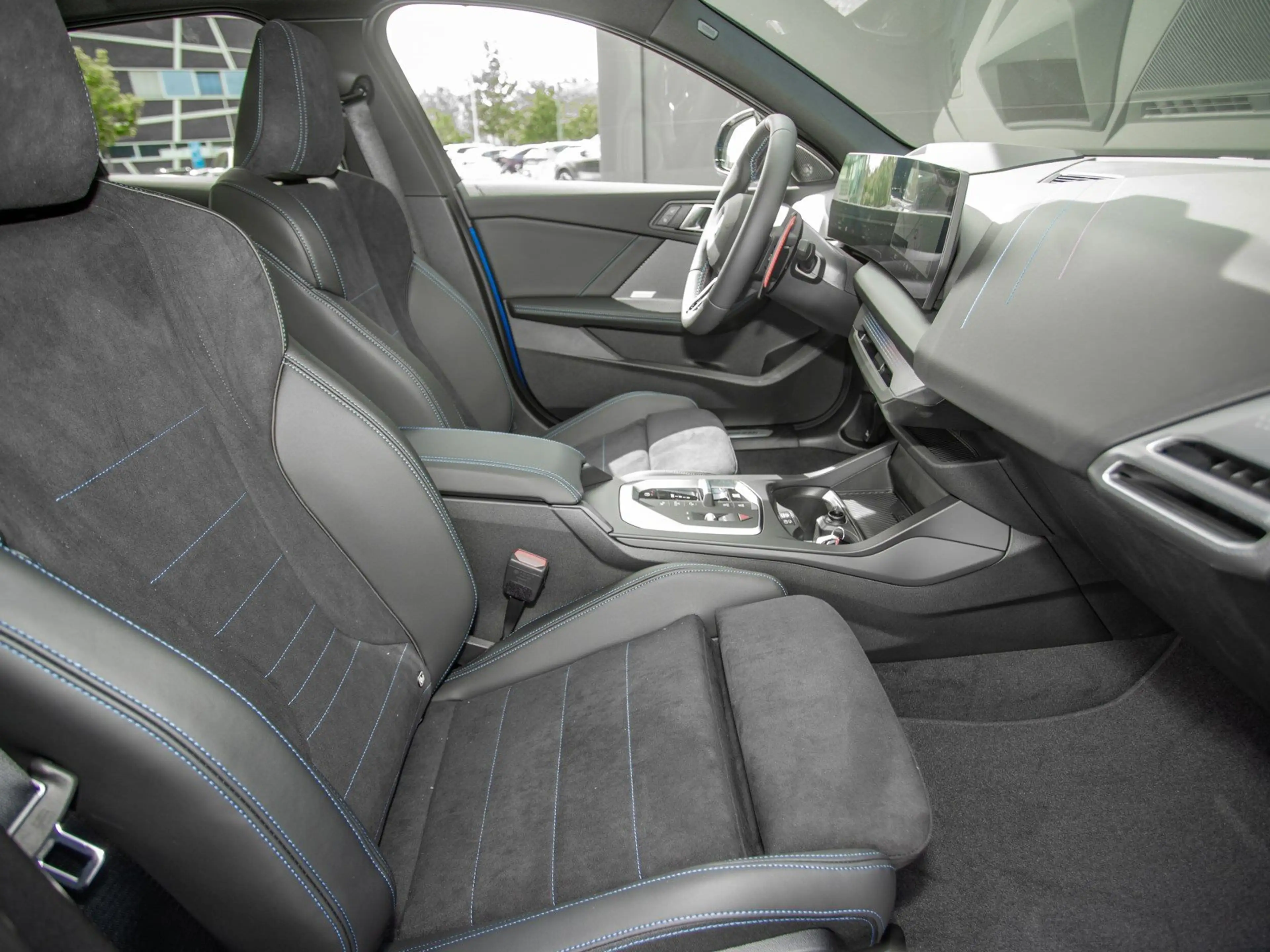 BMW 135 M135 xDrive — photo 4
