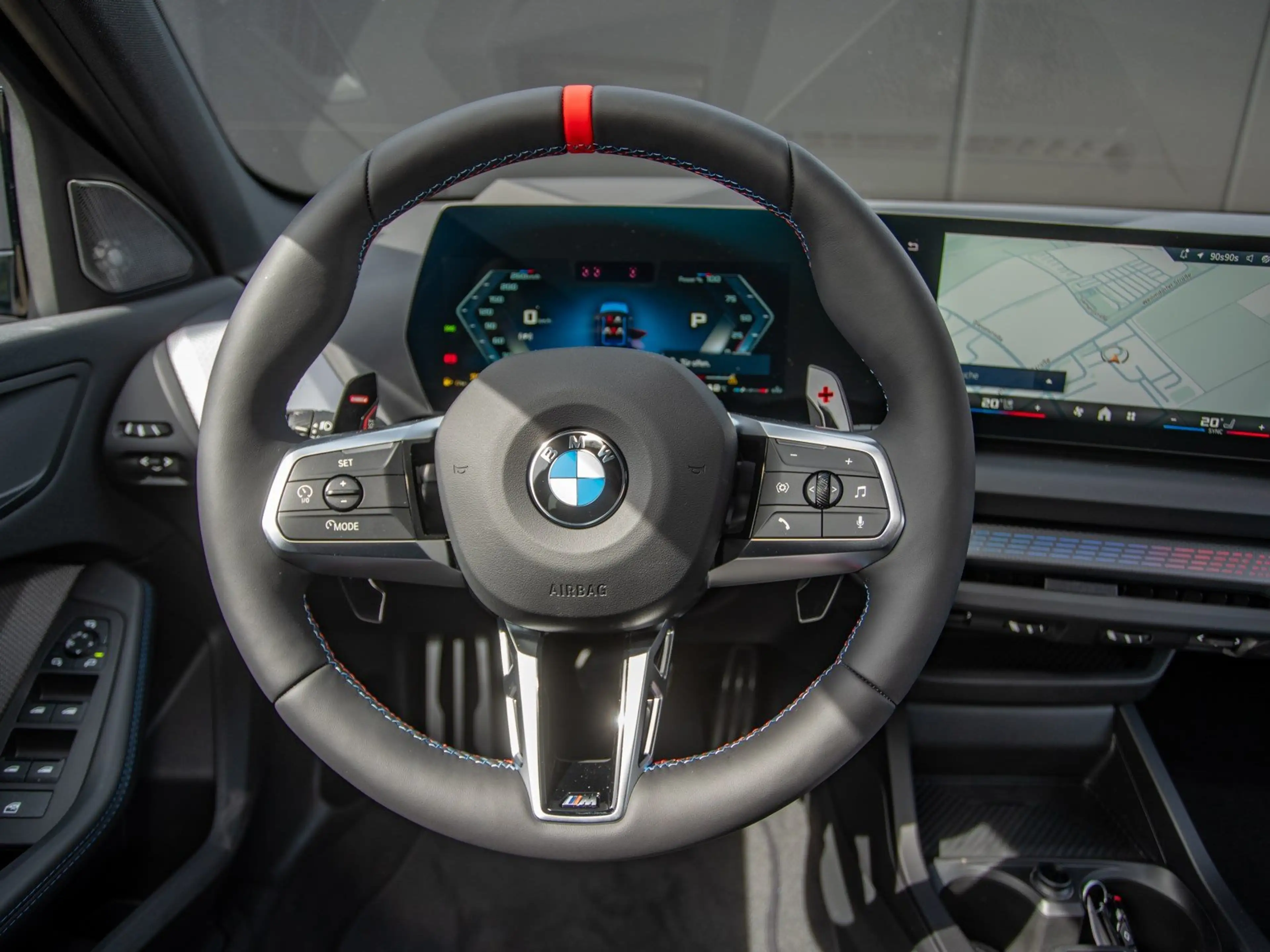 BMW 135 M135 xDrive — photo 6