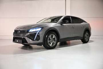 1.2 TURBO EAT8 / CAMERA / NAV