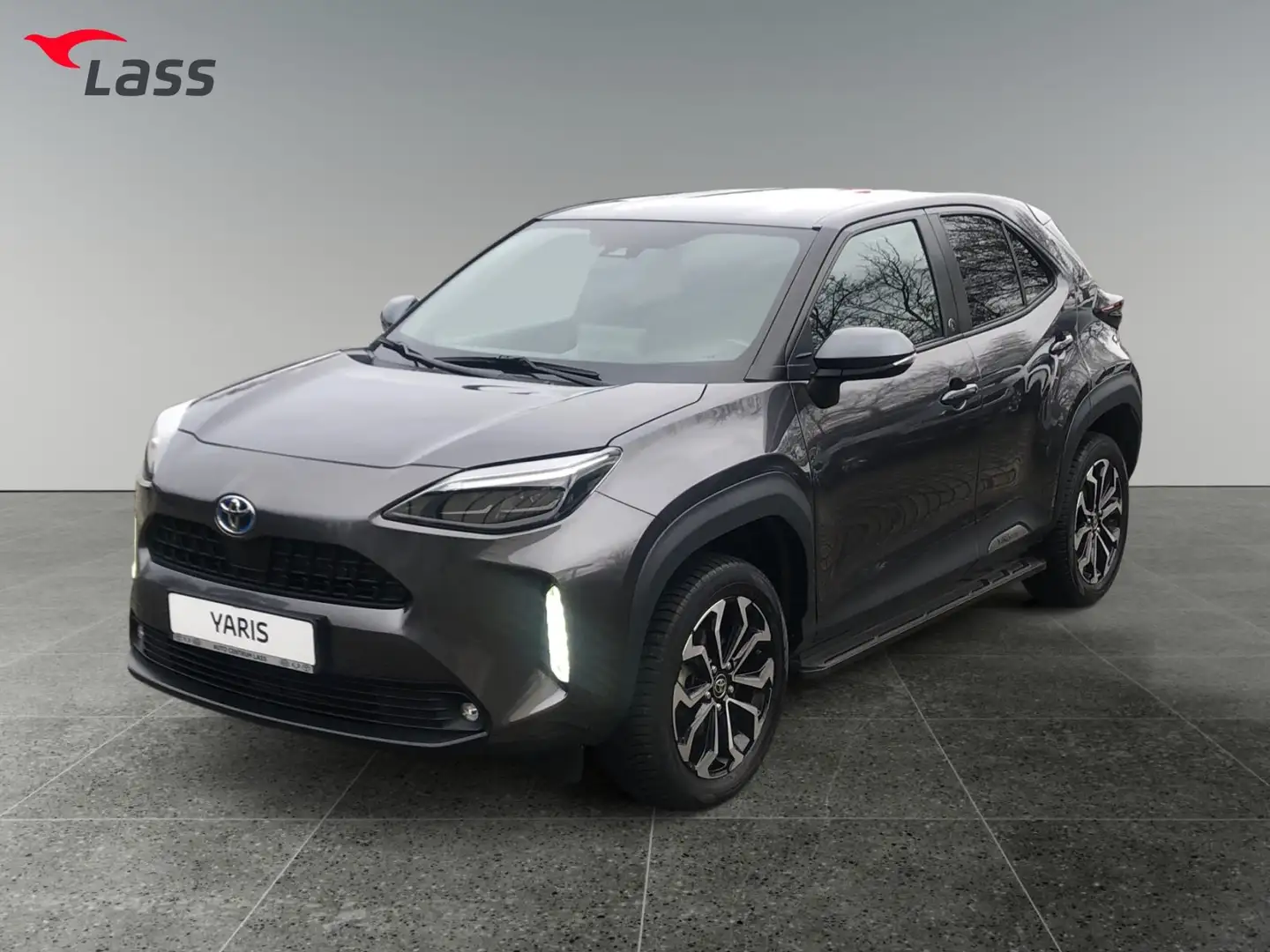 Toyota Yaris Cross 1.5 Team D +Allwetter+EPH+Navi+Sitzh Grau - 2