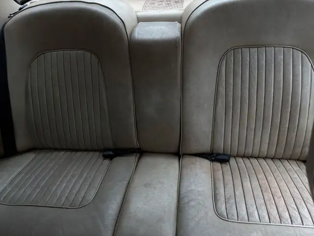 Rover P6 3500 view 14