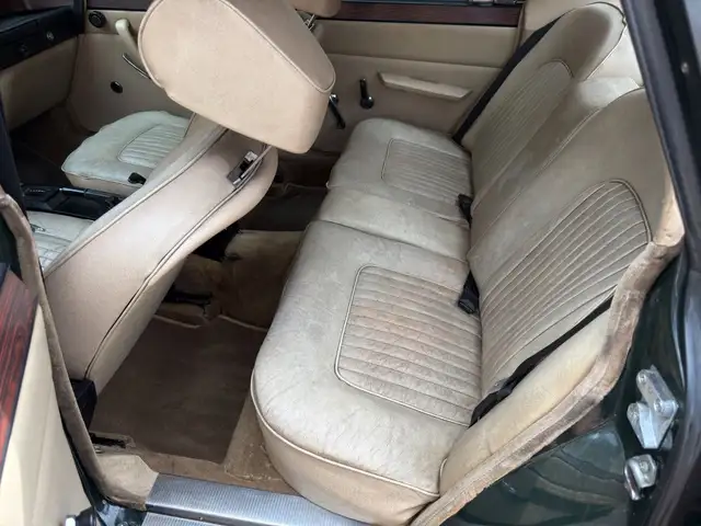 Rover P6 3500 view 15