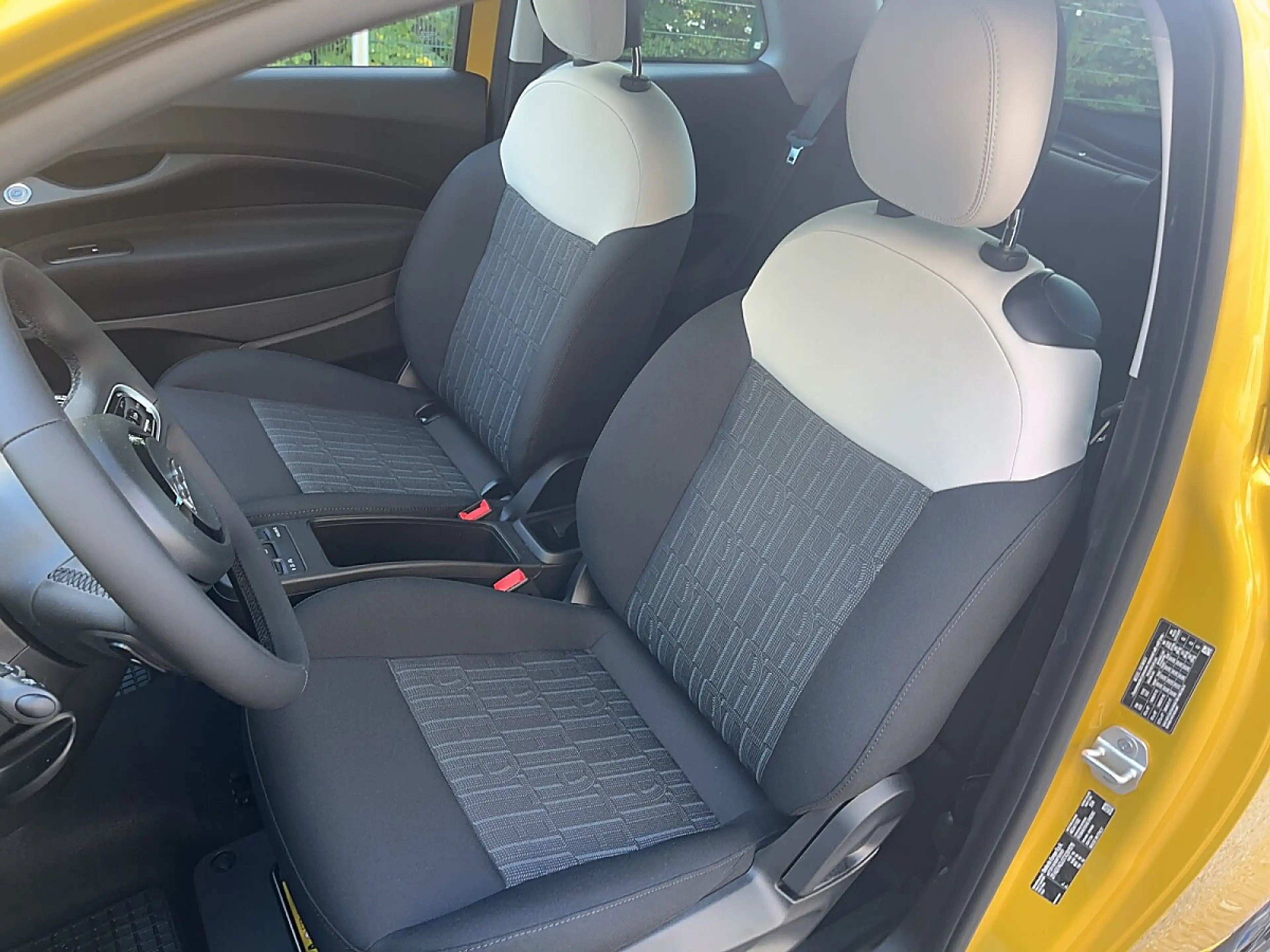 Fiat 500 Hatchback Hybrid Icon € 18.587,30 — photo 6