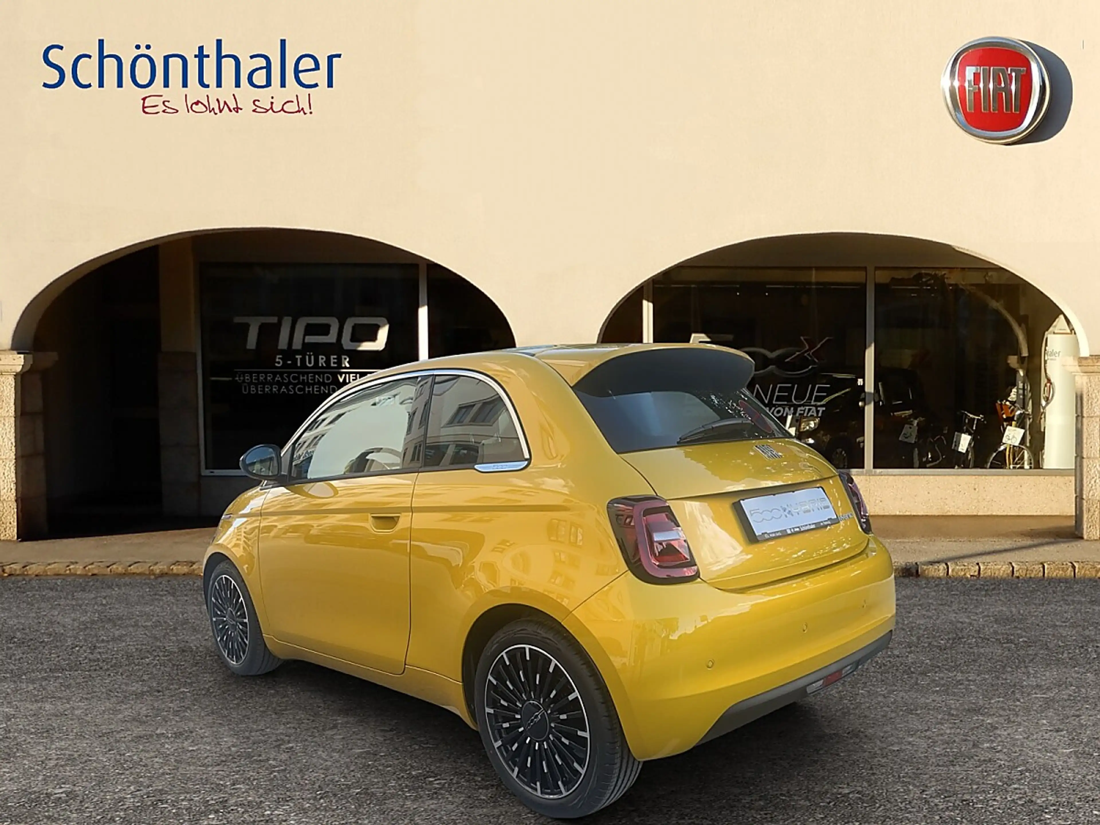 Fiat 500 Hatchback Hybrid Icon € 18.587,30 — photo 2