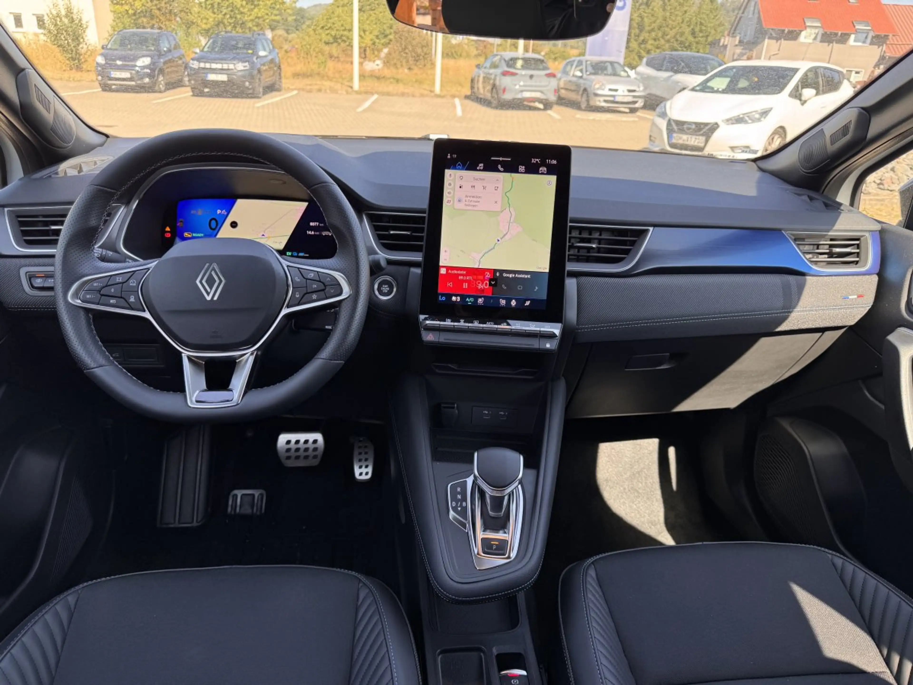 Renault Symbioz Full Hybrid E-Tech 145 Esprit Alpine — photo 15