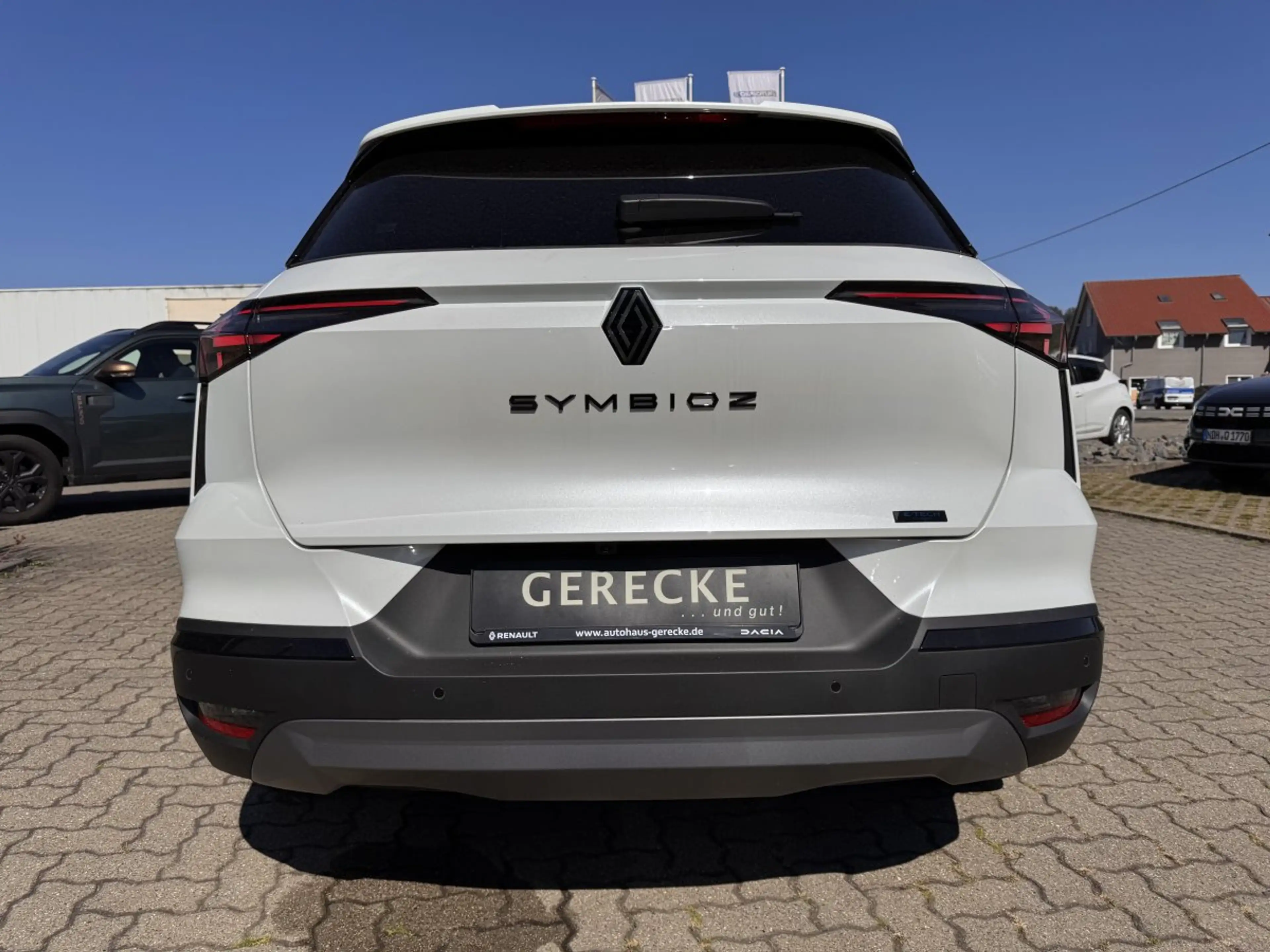Renault Symbioz Full Hybrid E-Tech 145 Esprit Alpine — photo 6