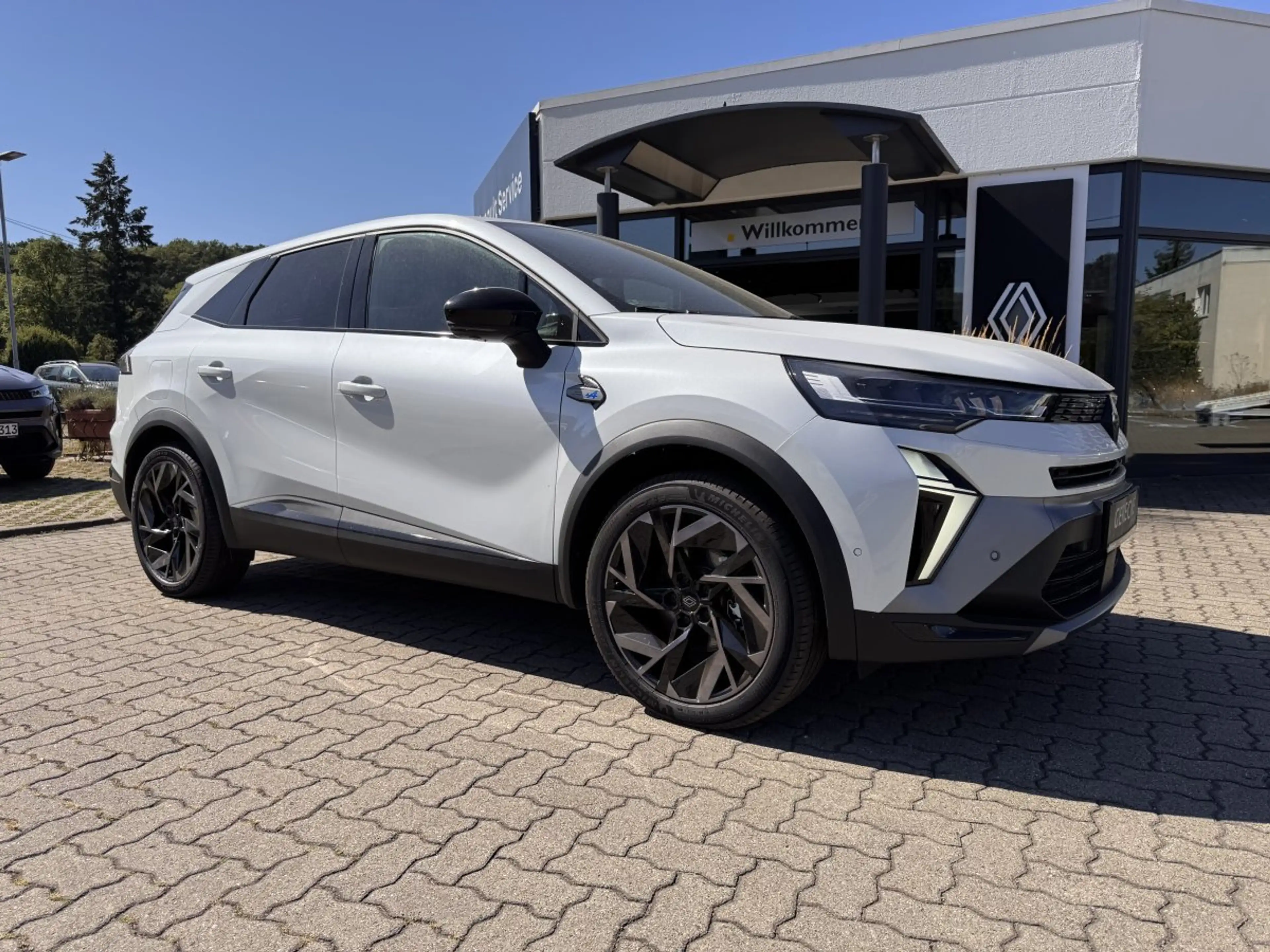 Renault Symbioz Full Hybrid E-Tech 145 Esprit Alpine — photo 2