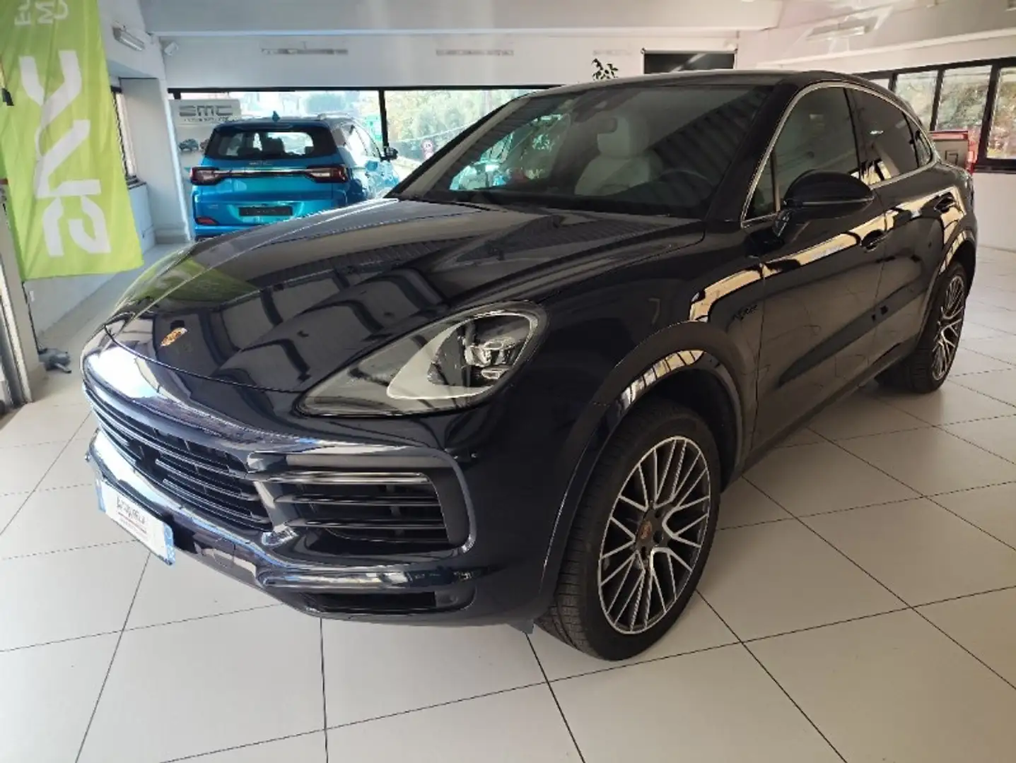 Porsche Cayenne Coupé 3.0 V6 E-Hybrid Azul - 2