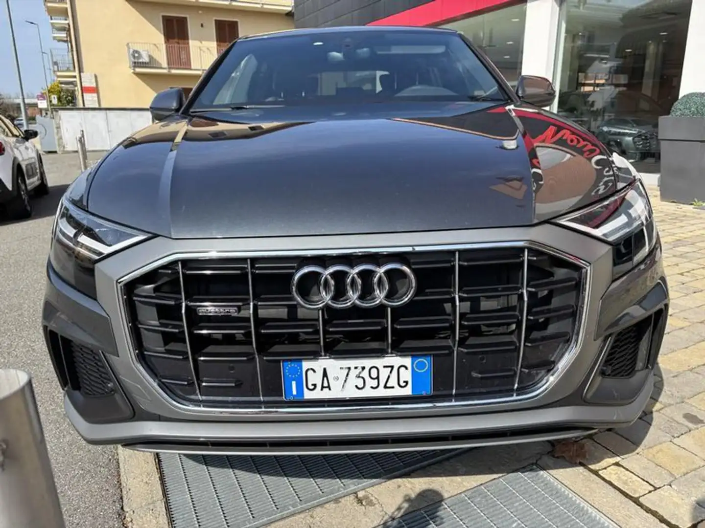 Audi Q8 50 TDI 286 CV quattro tiptronic S-line LED-NAVI Gris - 2