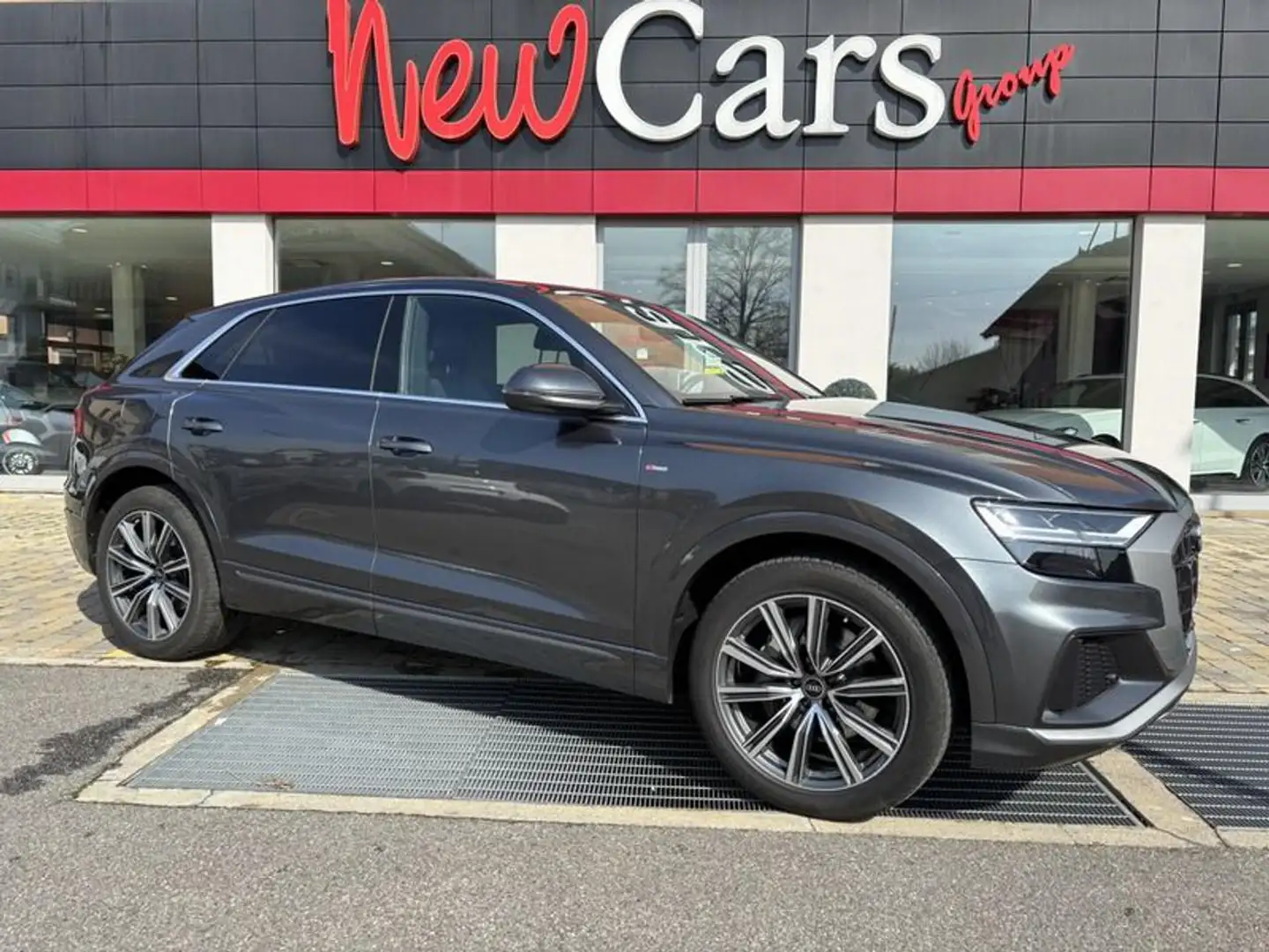 Audi Q8 50 TDI 286 CV quattro tiptronic S-line LED-NAVI Gris - 1