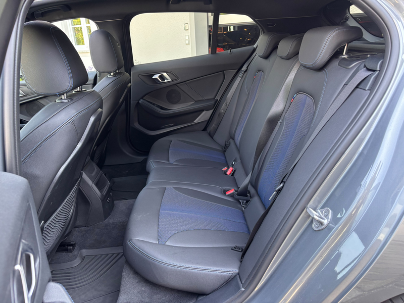 BMW 120 xDrive Pano|LED|HiFi|Shadow|Tempomat|19 — photo 14
